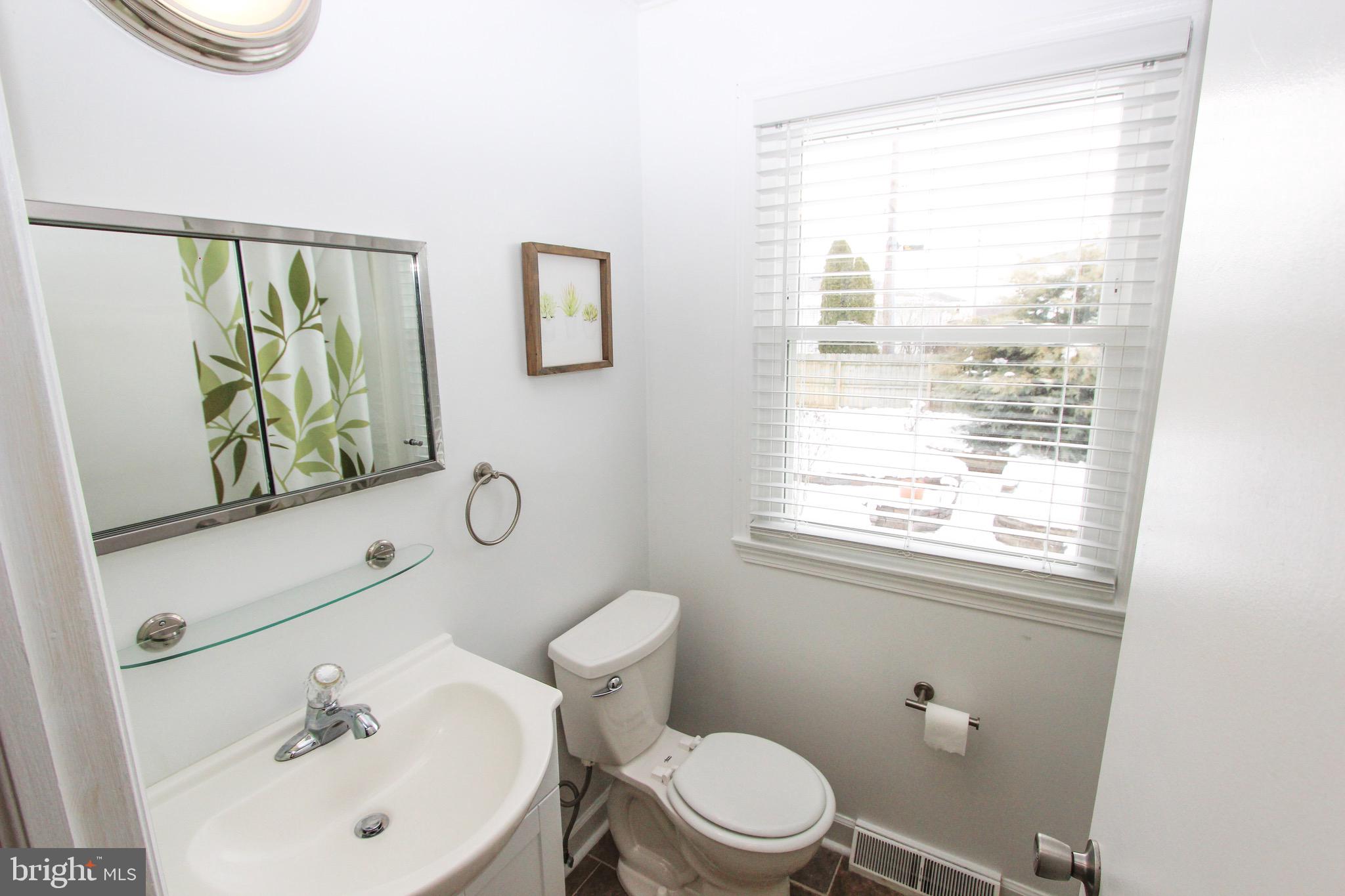 DEACONS WALK - Residential