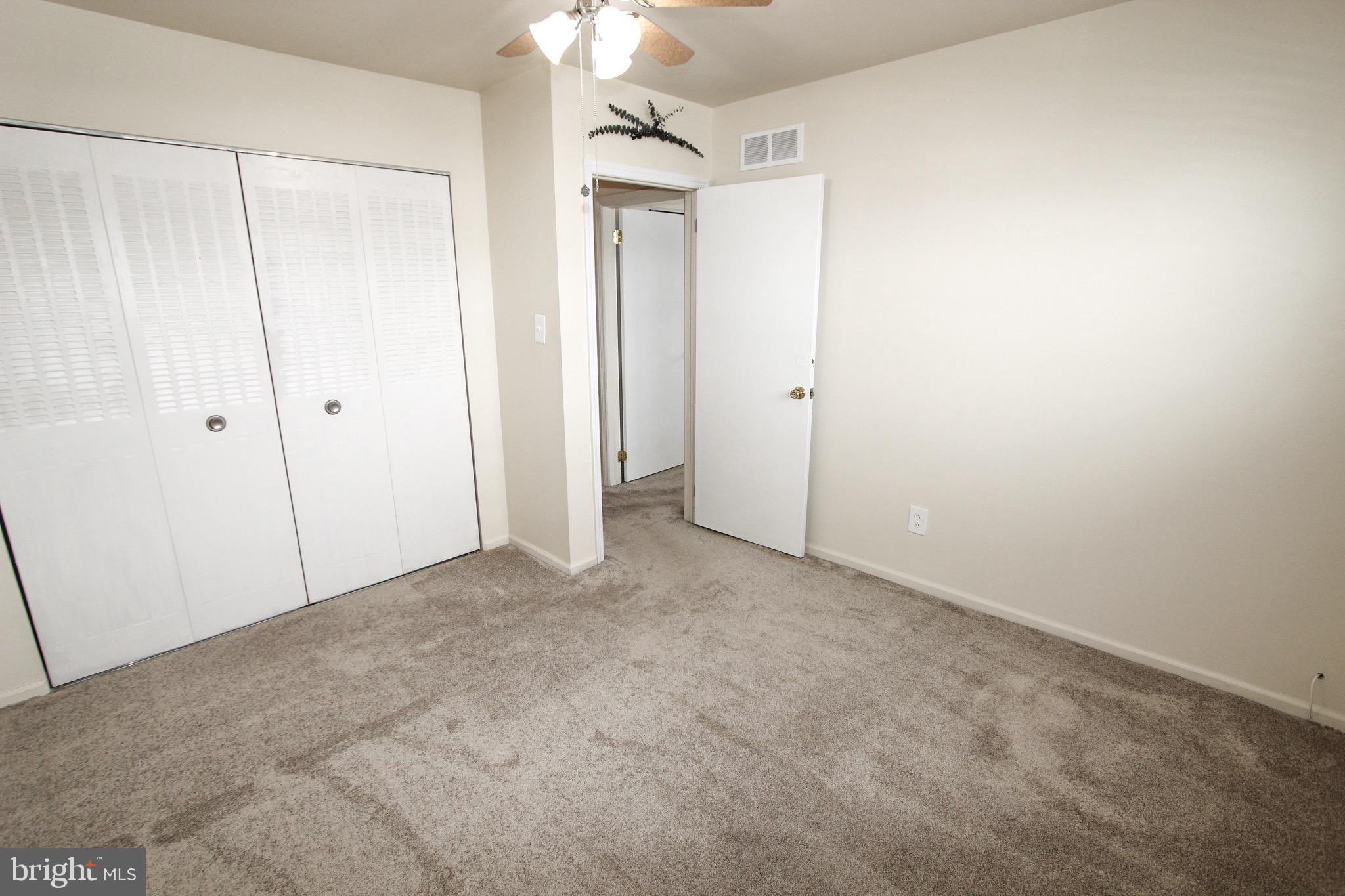 DEACONS WALK - Residential