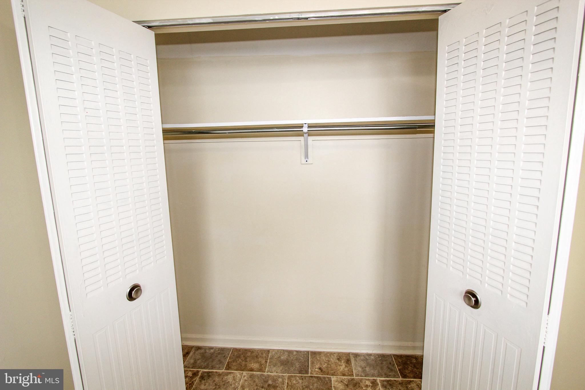 DEACONS WALK - Residential