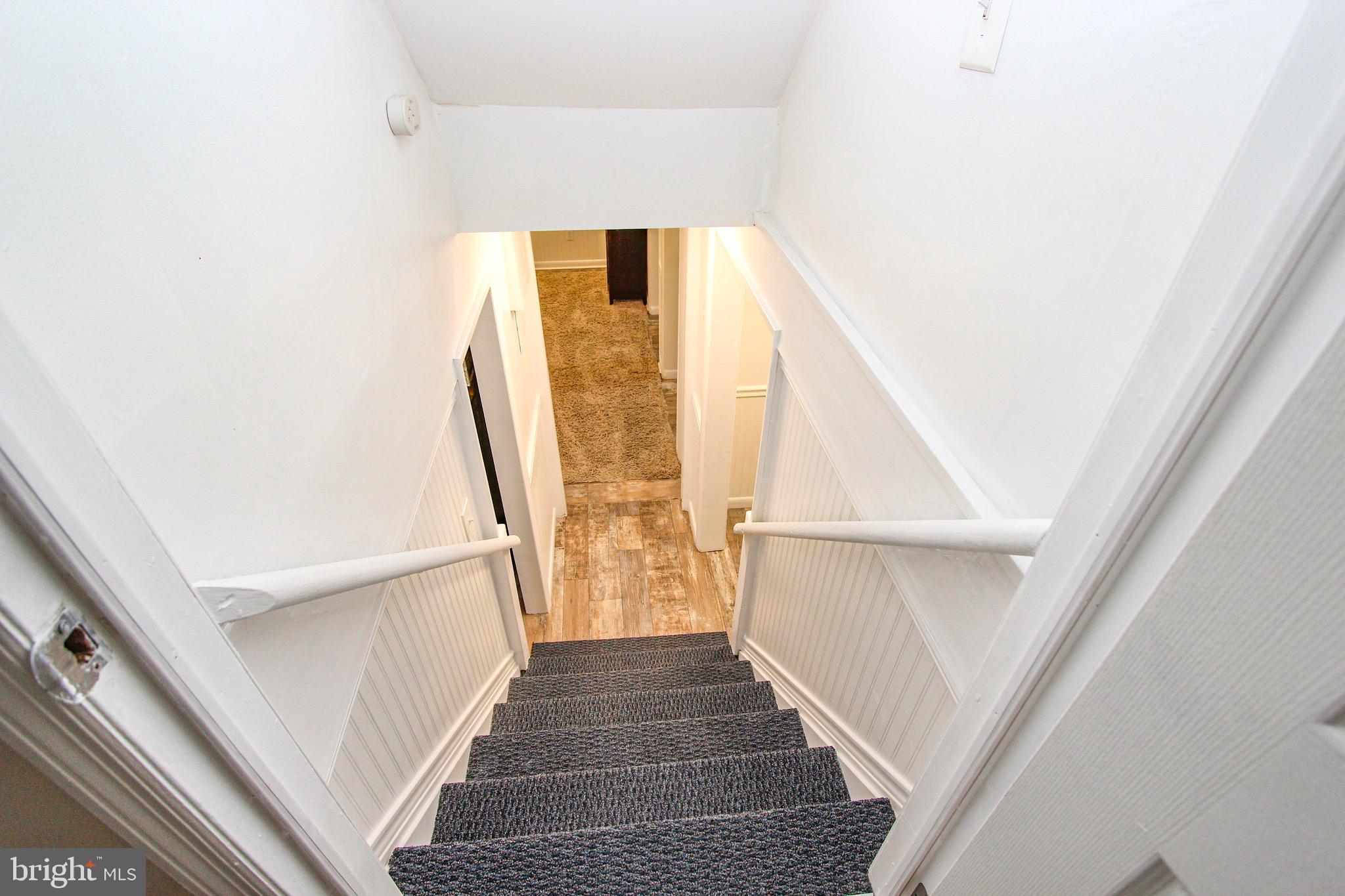 DEACONS WALK - Residential