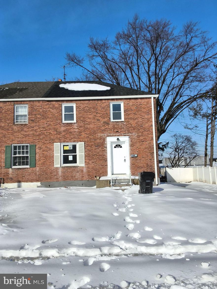 Welcome to 2934 Rumson Drive, ideal property for the buyer on a budget in search of value!!  This 3 bedroom, semi detached home features a renovation and gas heat for efficiency!!  The basement is full and adds possibility for additional finished space, with a side door ground level walk out!!  Priced to SELL, Hurry, won't last long!!