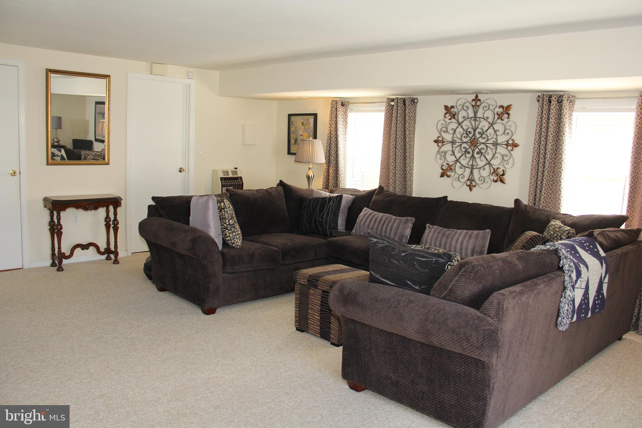 LEXINGTON PARK - Residential