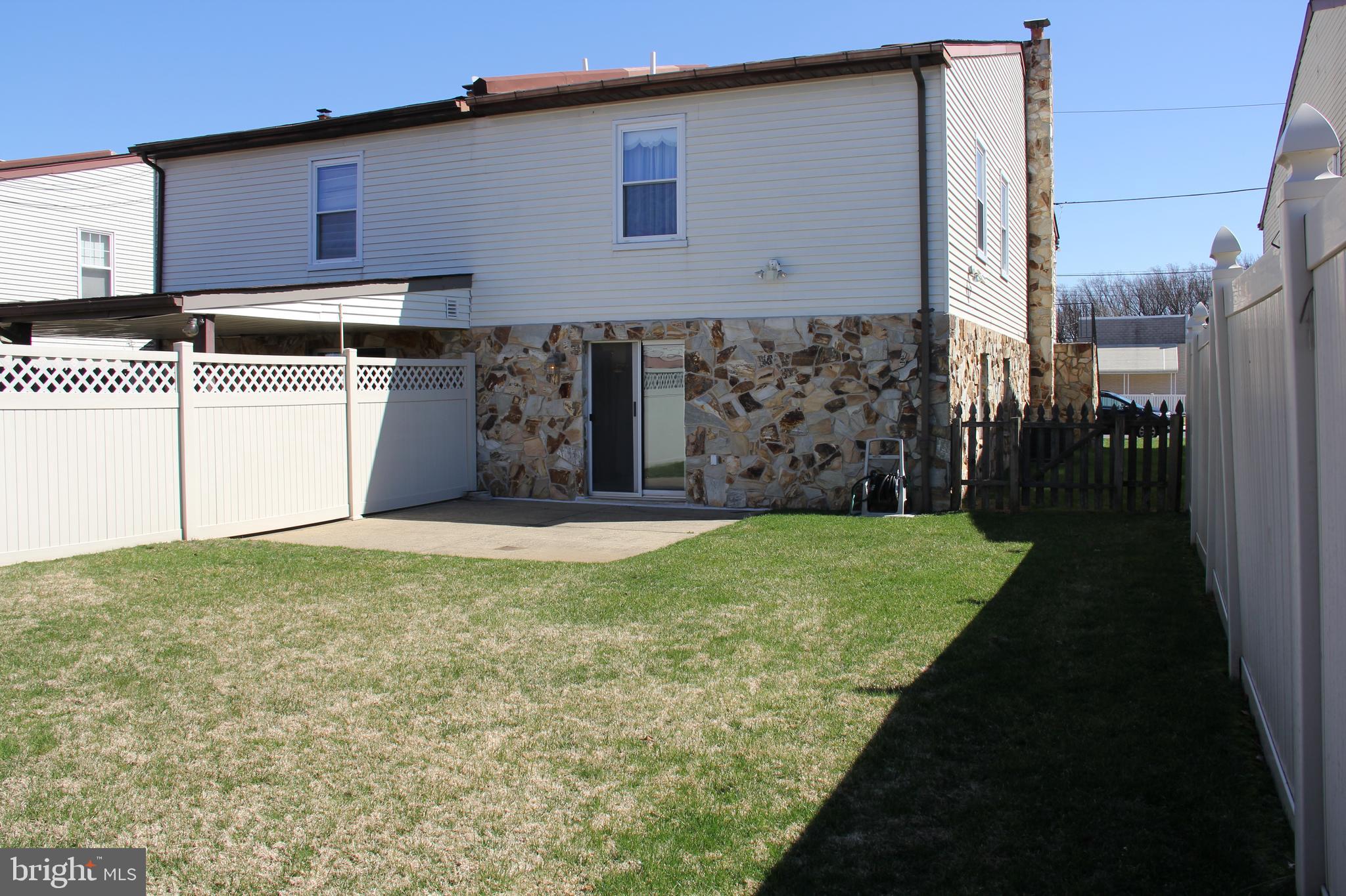 LEXINGTON PARK - Residential