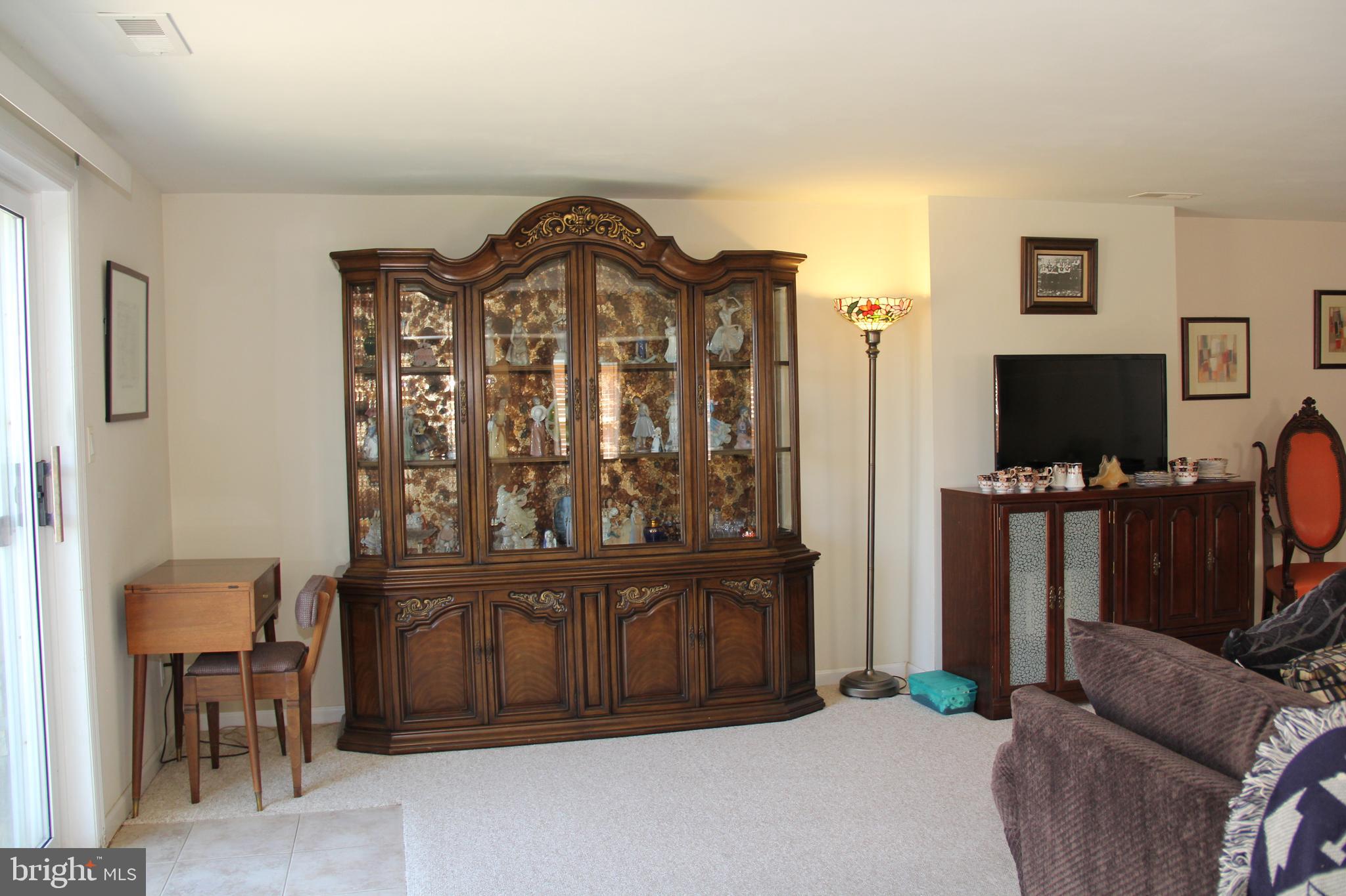 LEXINGTON PARK - Residential