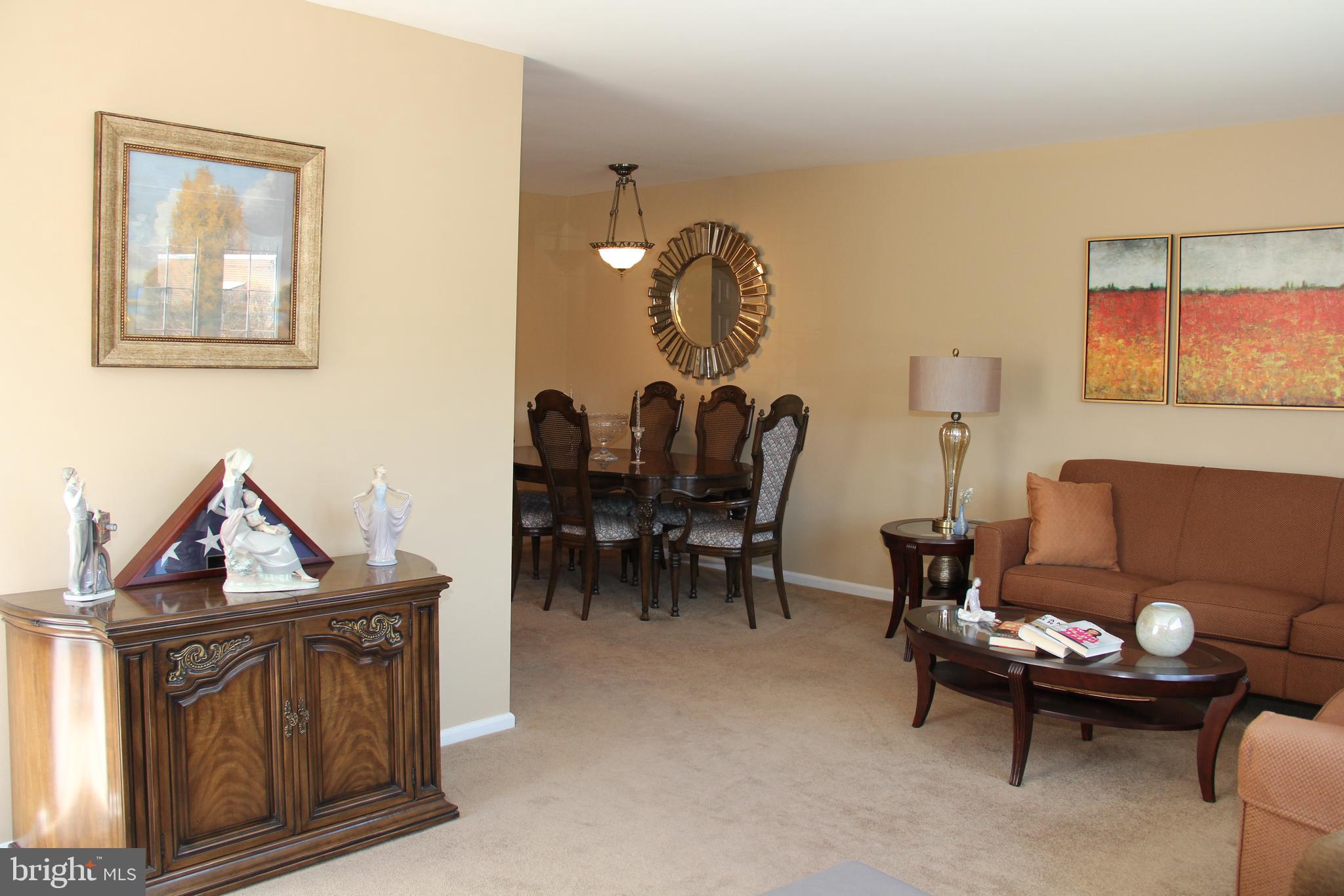 LEXINGTON PARK - Residential