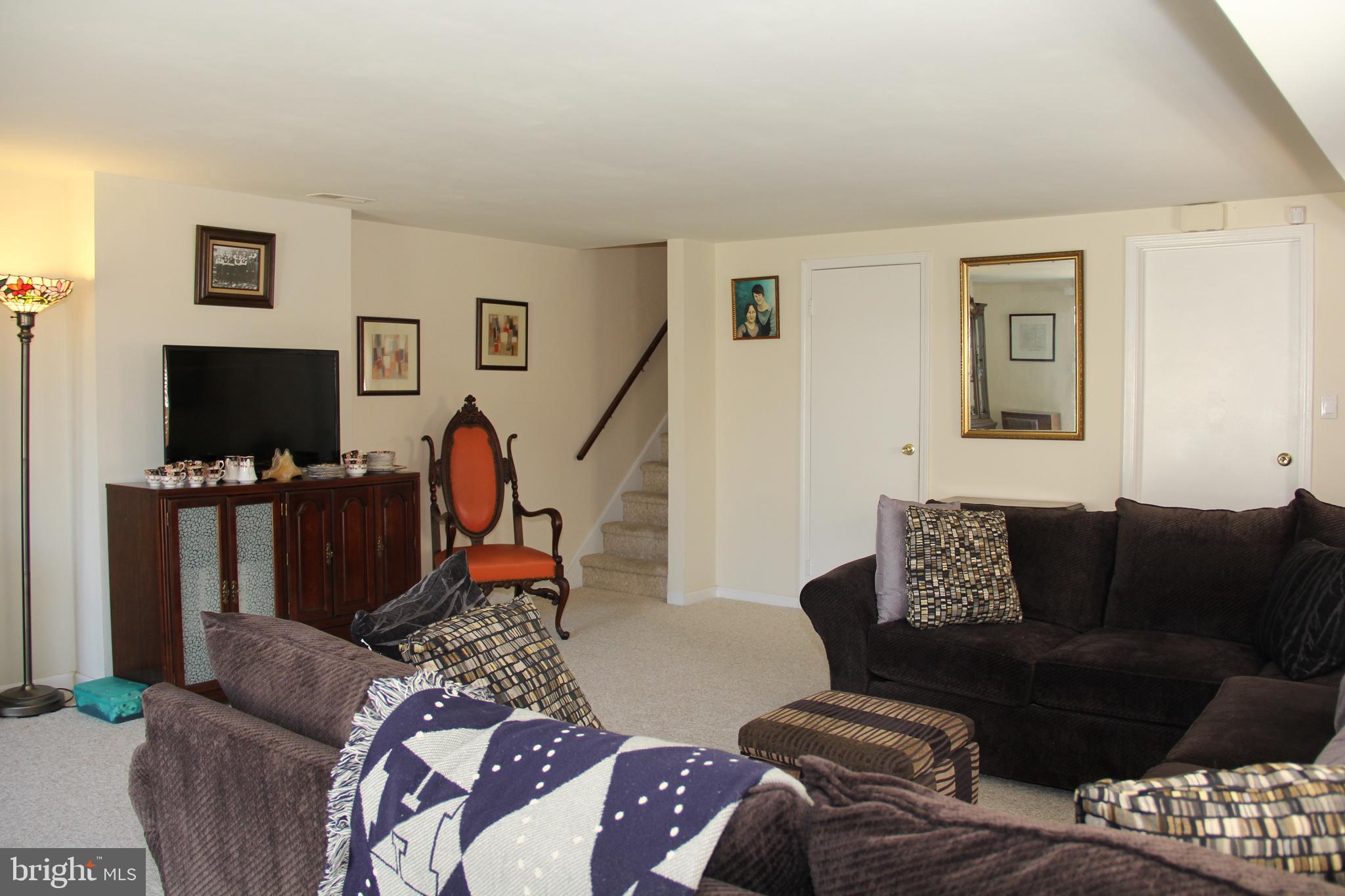 LEXINGTON PARK - Residential