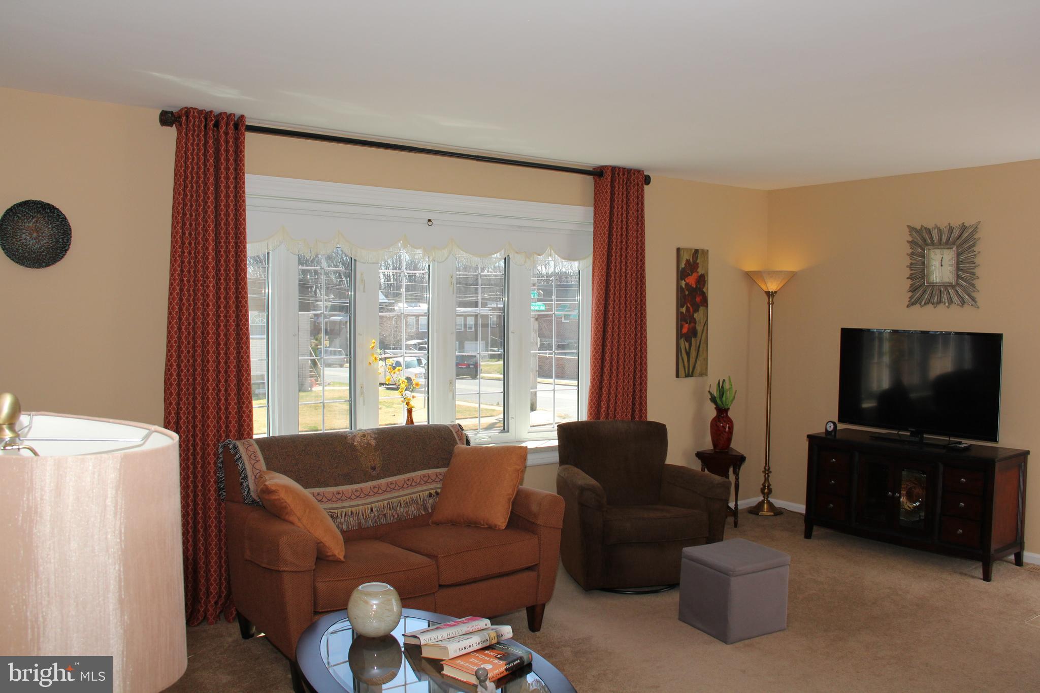 LEXINGTON PARK - Residential