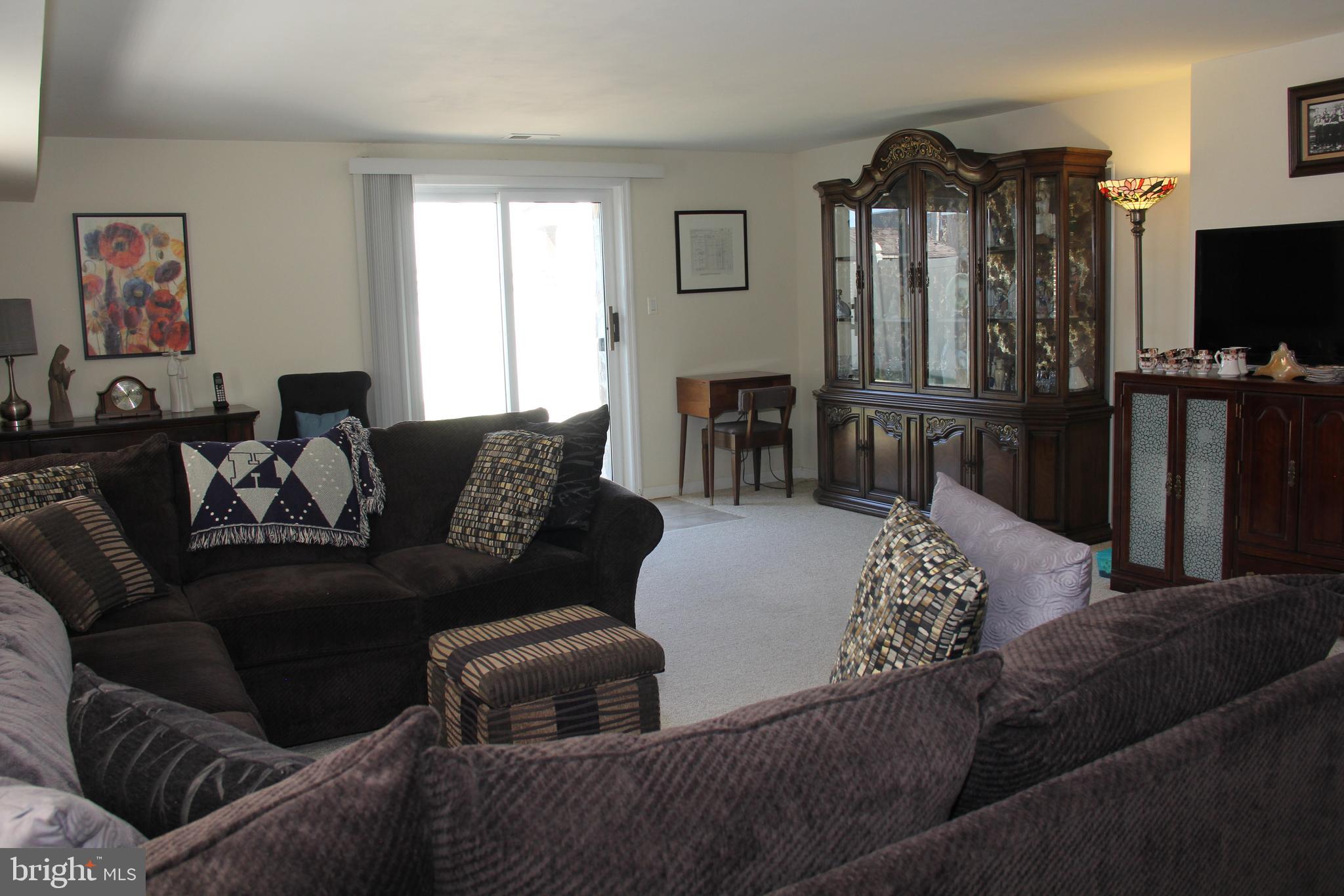 LEXINGTON PARK - Residential