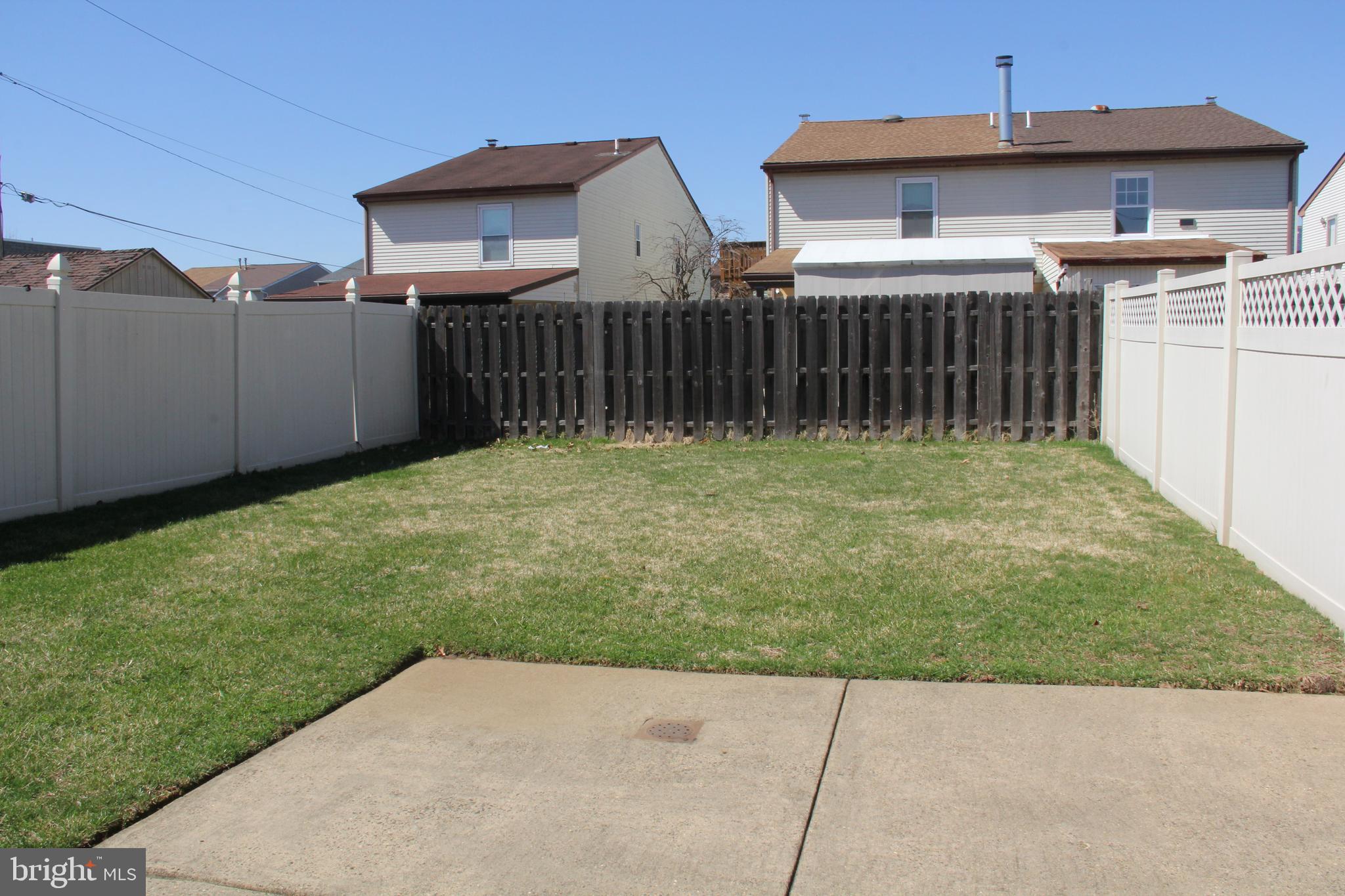 LEXINGTON PARK - Residential