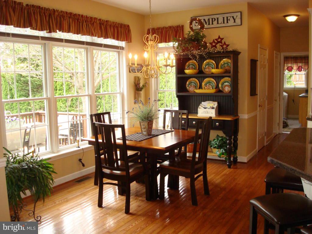 HILLTOP ACRES - Residential