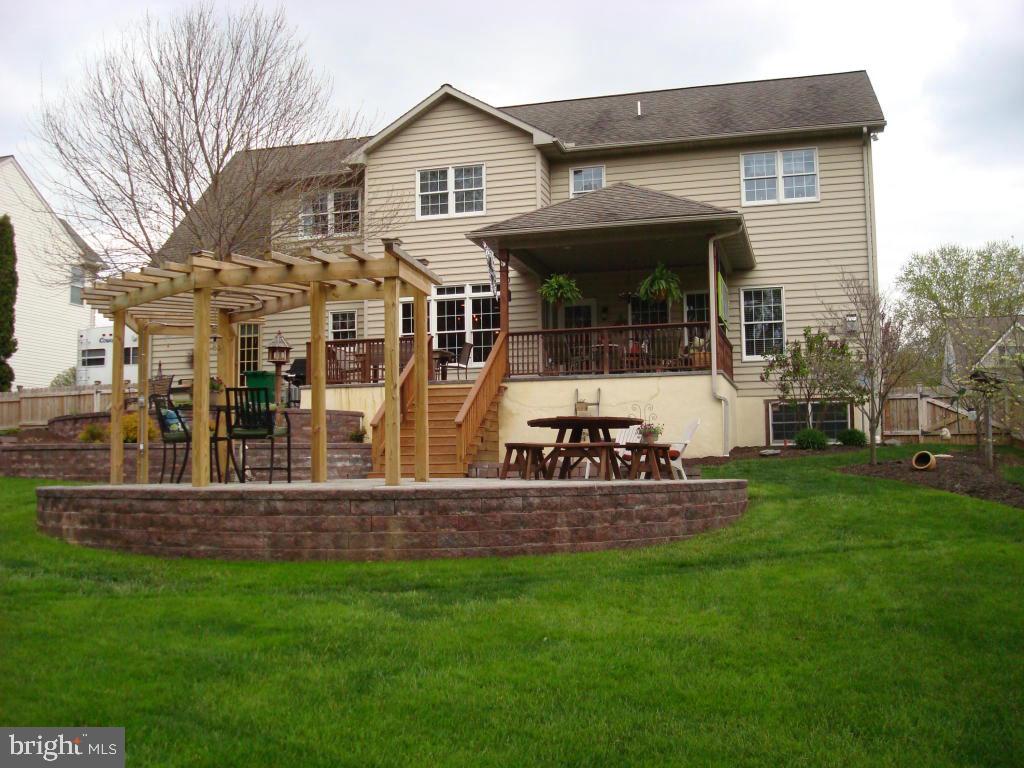 HILLTOP ACRES - Residential
