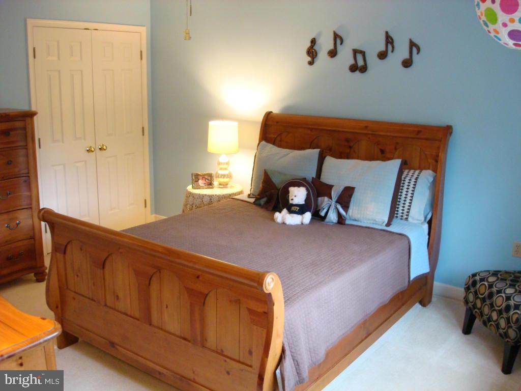 HILLTOP ACRES - Residential