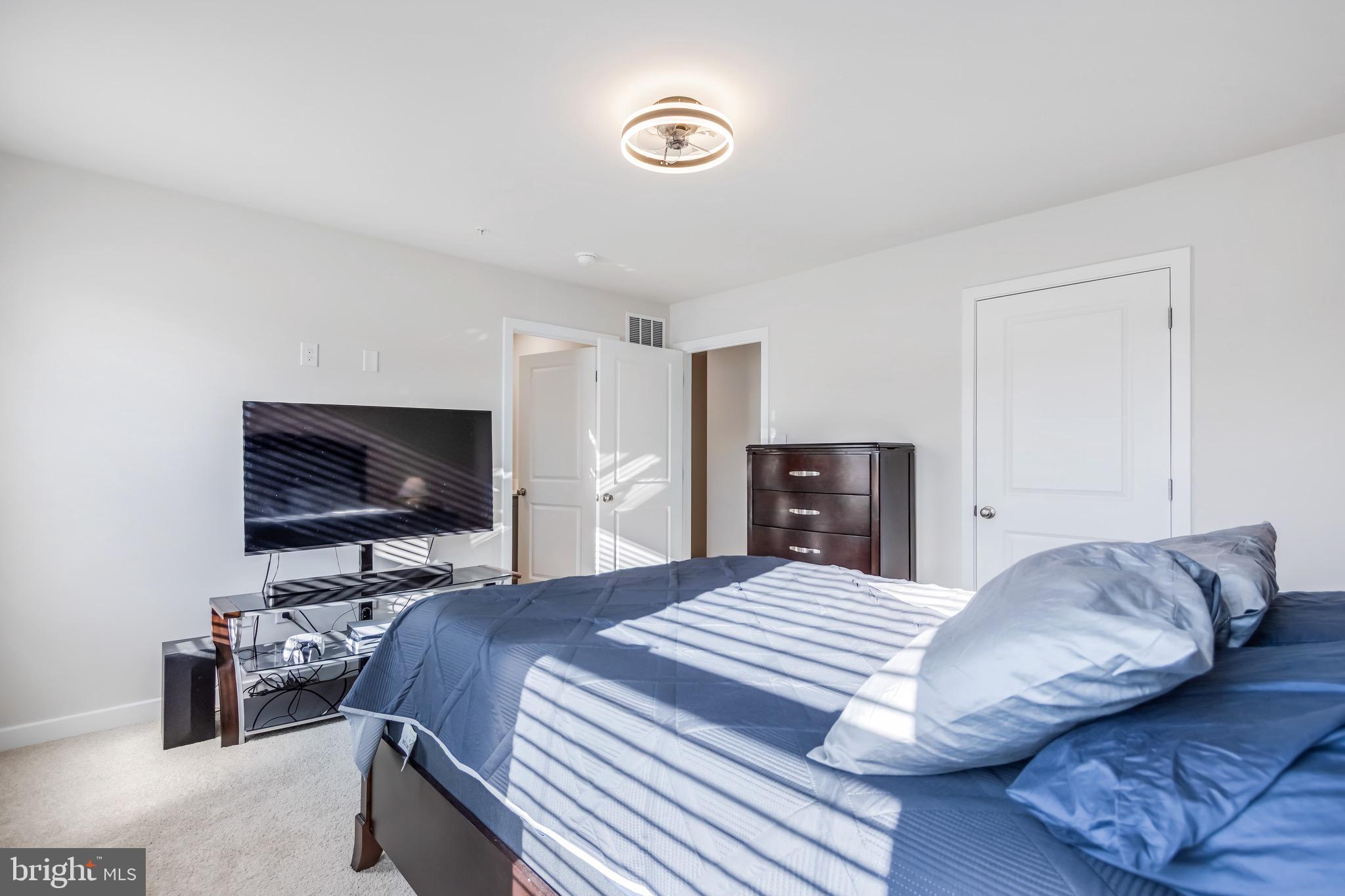 PINEGROVE - Residential Lease