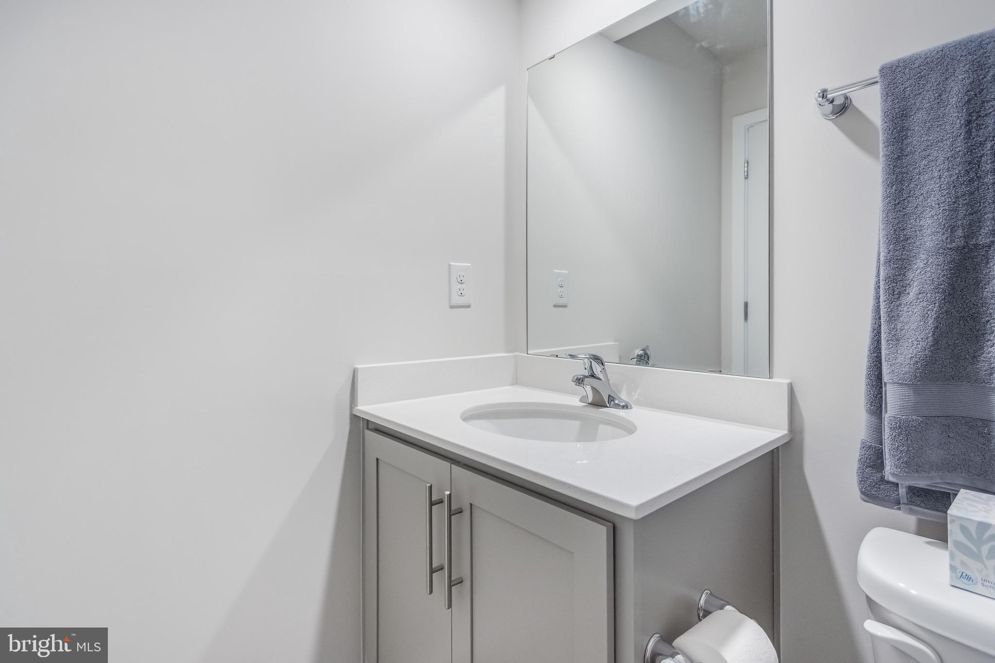 PINEGROVE - Residential Lease