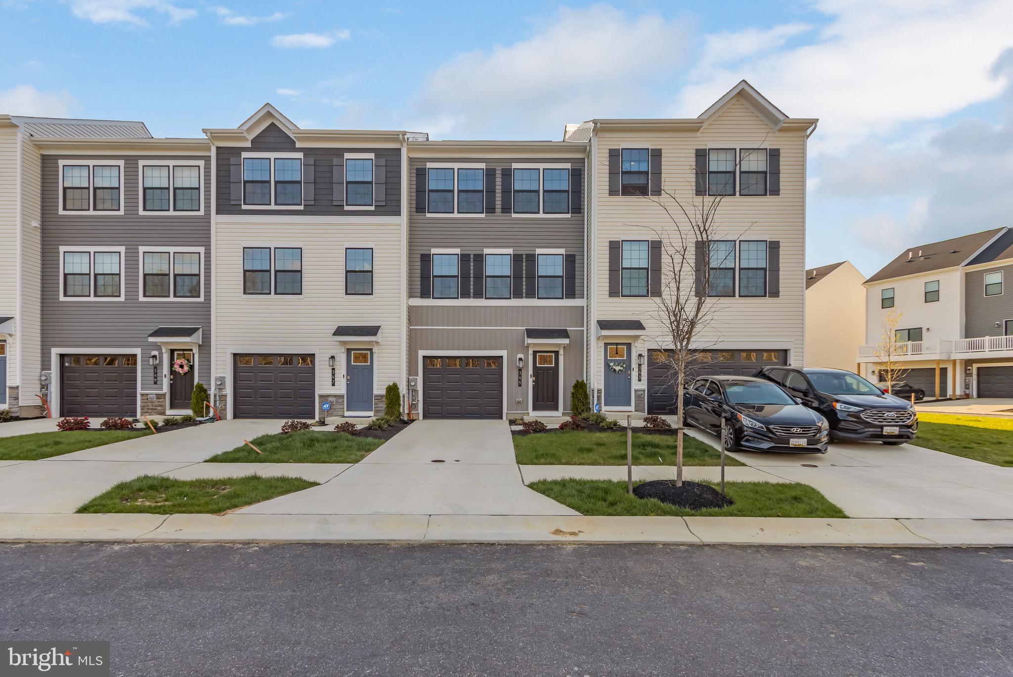 PINEGROVE - Residential Lease