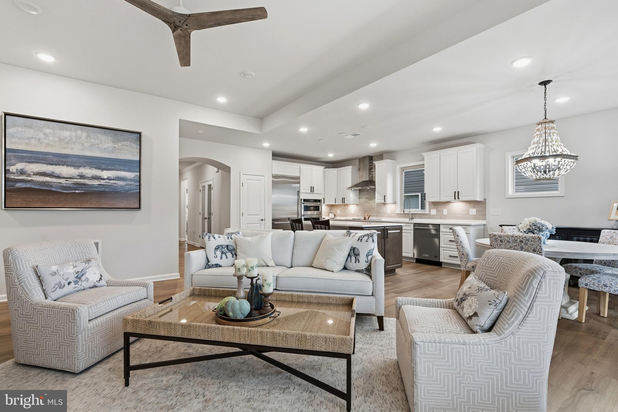 MONTEBELLO - Residential