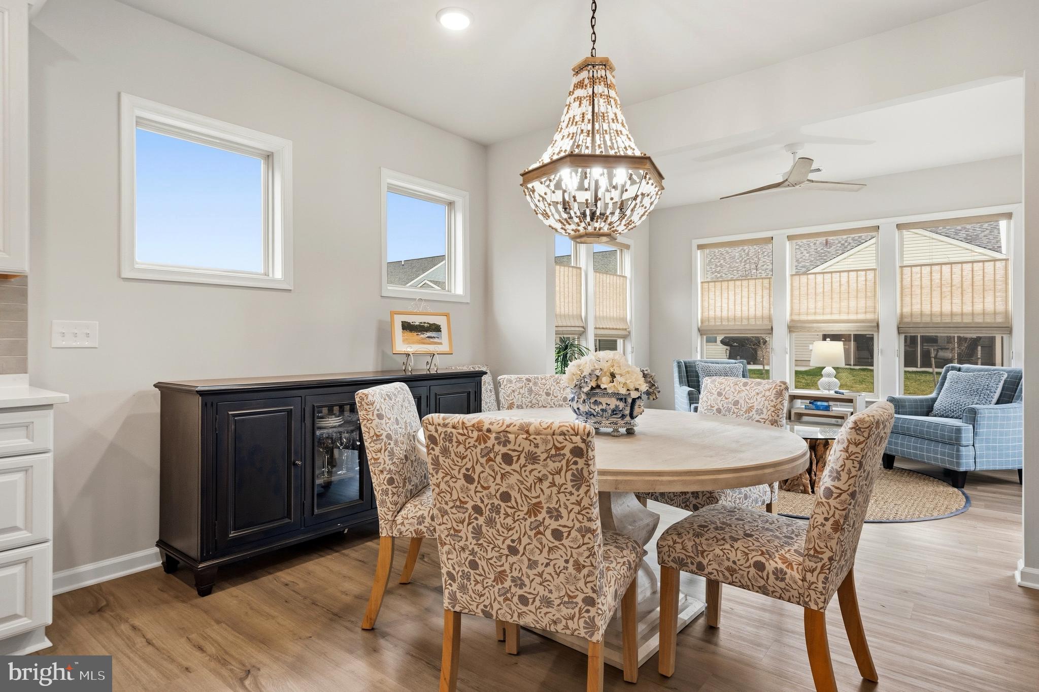 MONTEBELLO - Residential