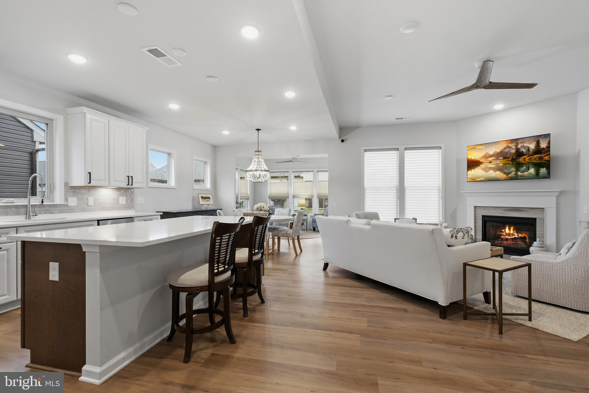 MONTEBELLO - Residential