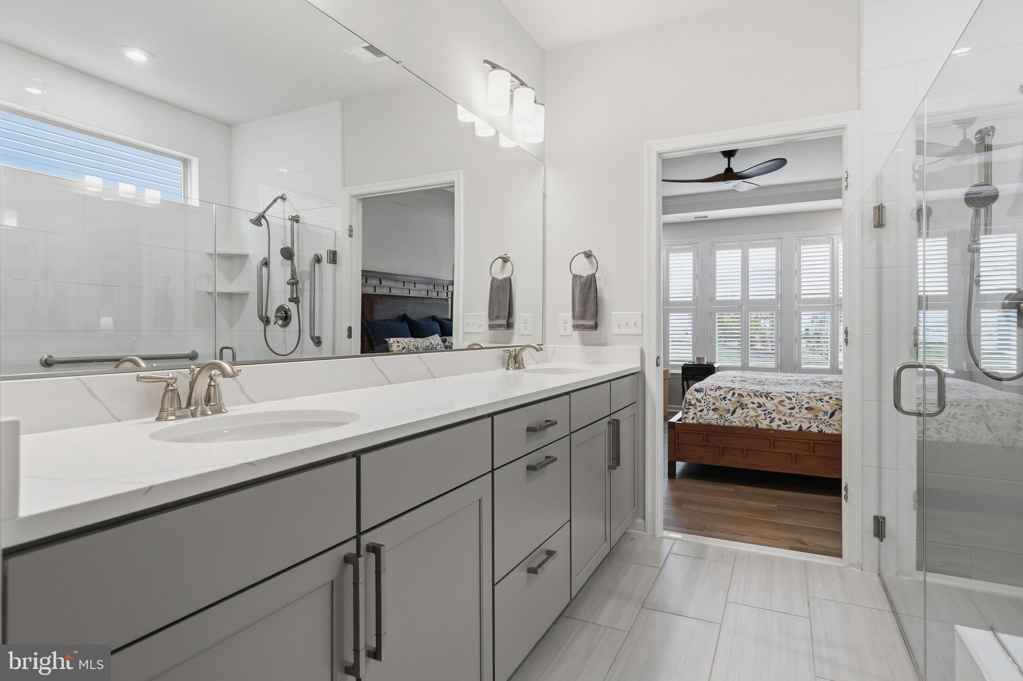 MONTEBELLO - Residential