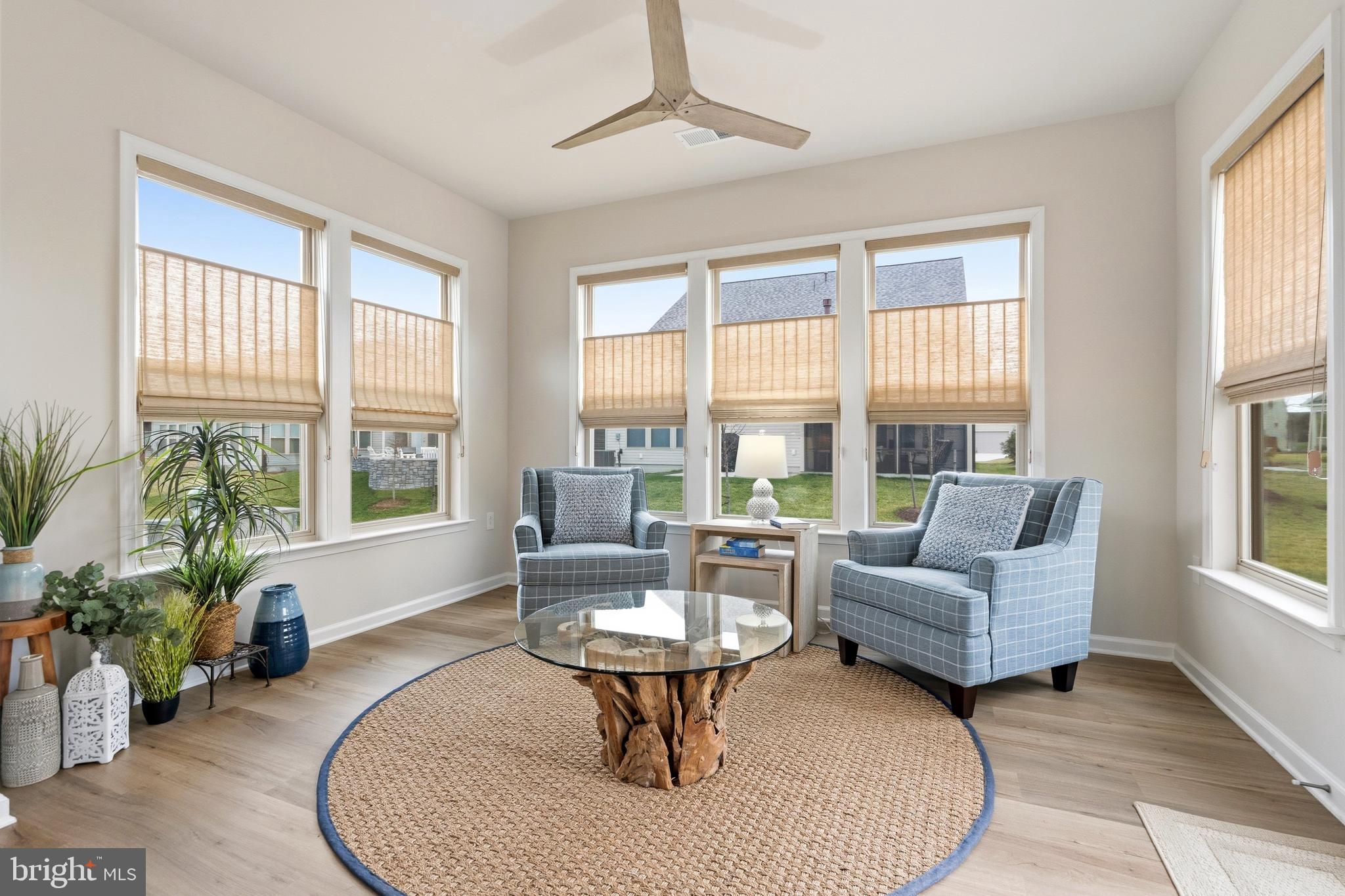 MONTEBELLO - Residential