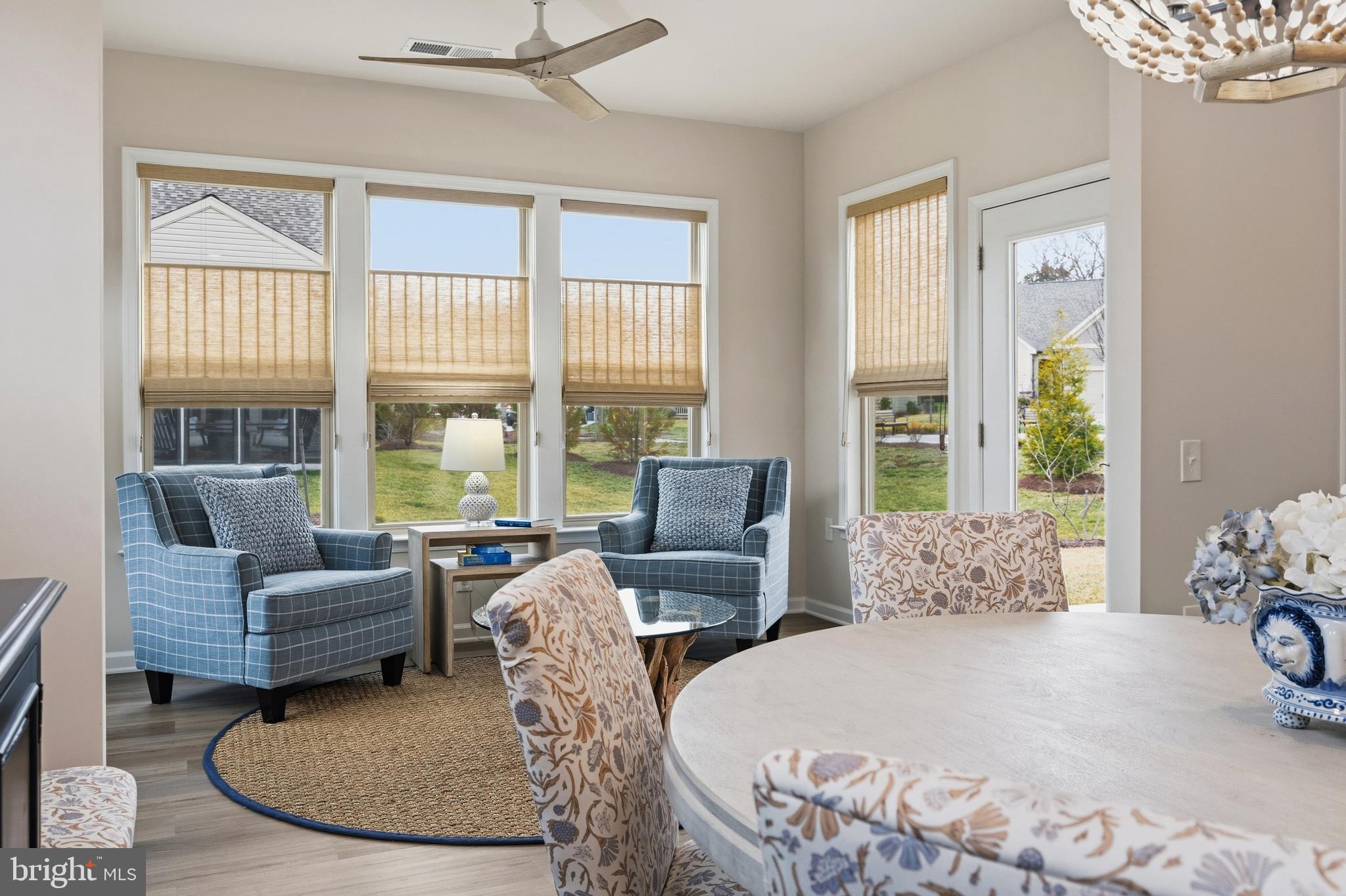 MONTEBELLO - Residential