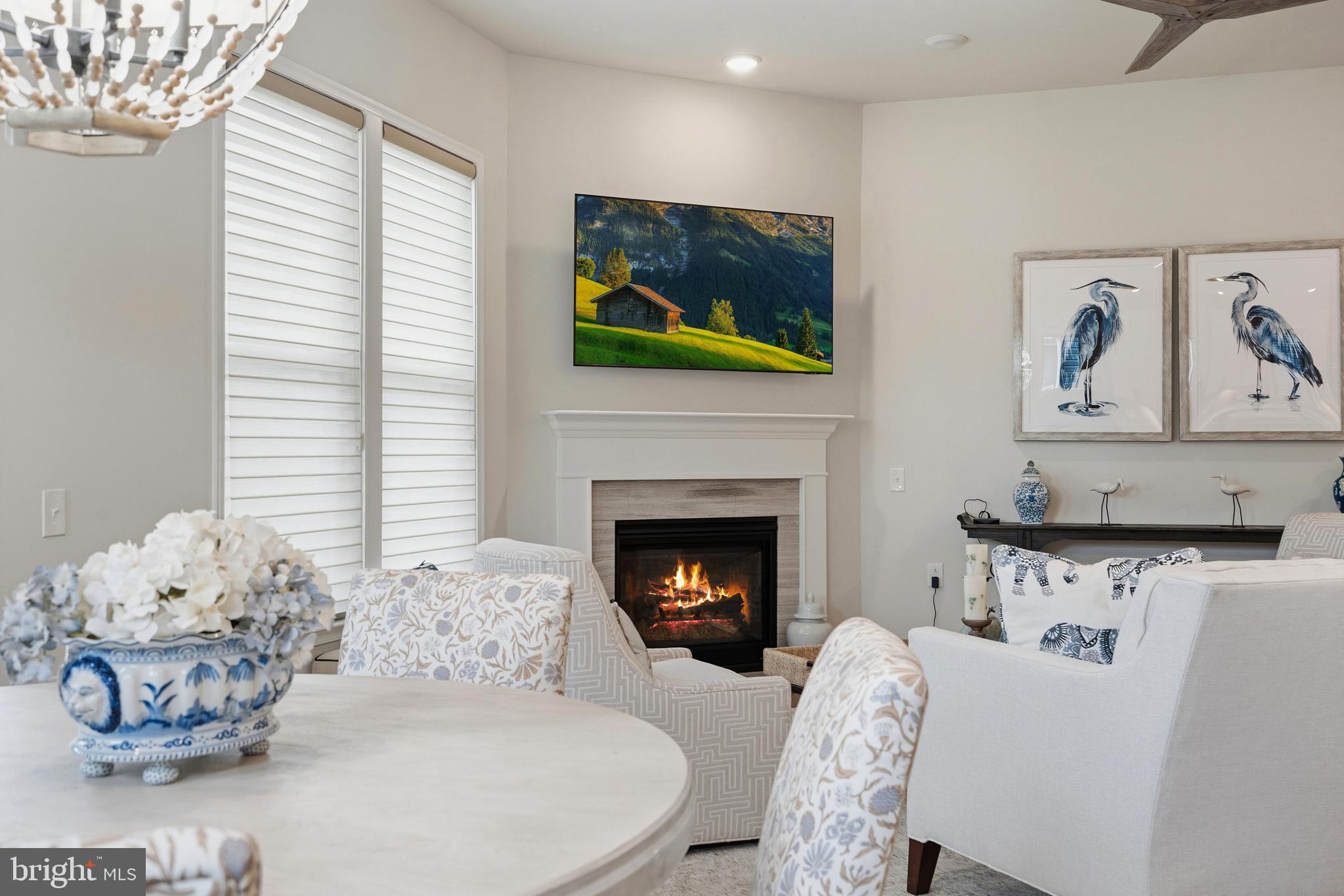 MONTEBELLO - Residential