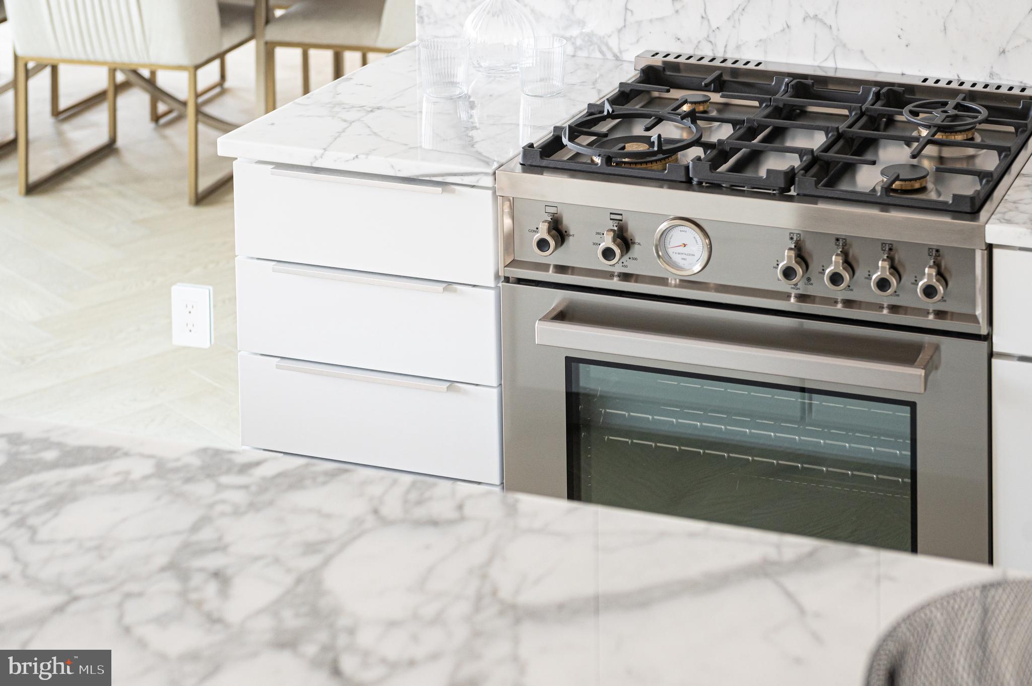 WATERGATE - Residential