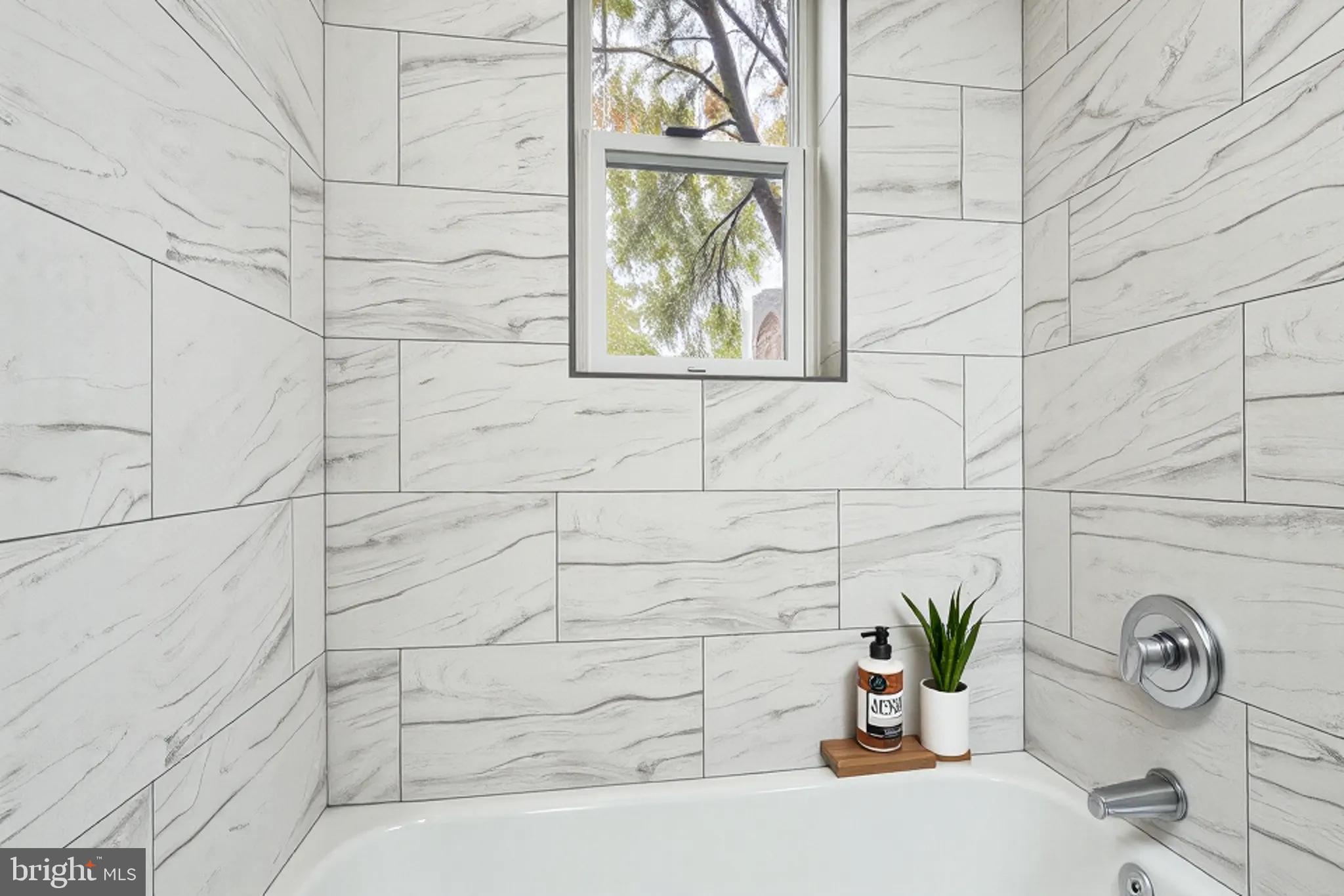 BROAD ACRES - Residential