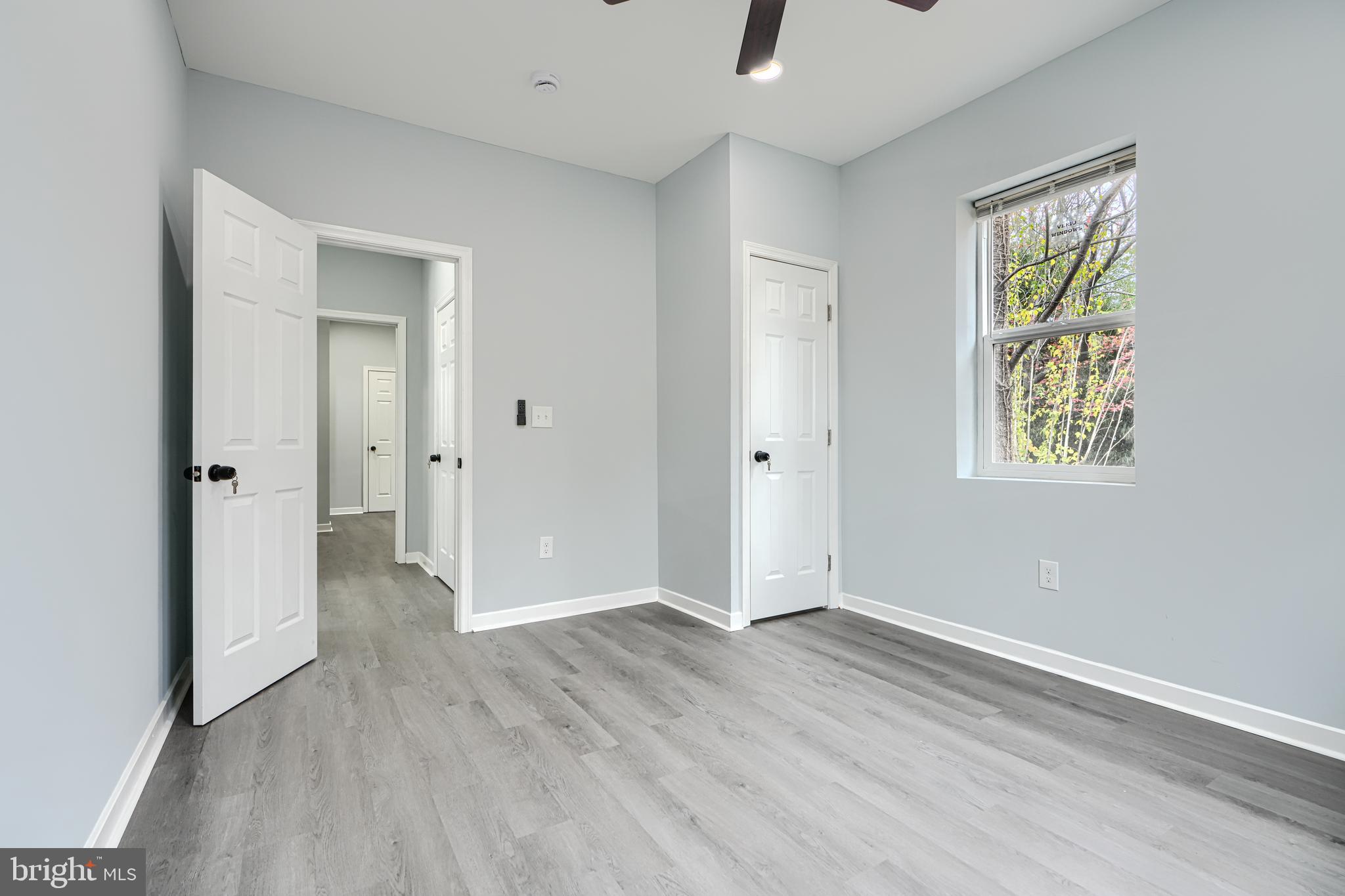 BROAD ACRES - Residential