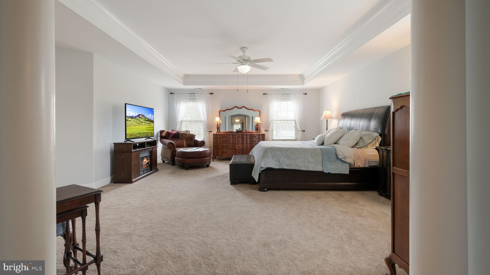 FOX HUNT ESTS - Residential