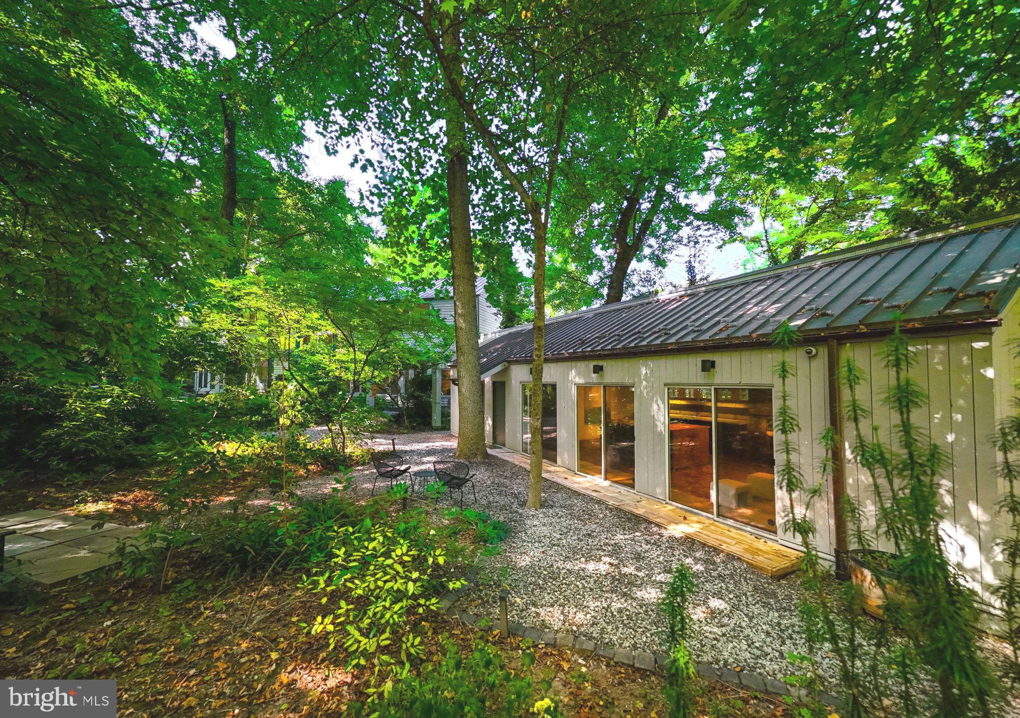 SWARTHMORE - Residential