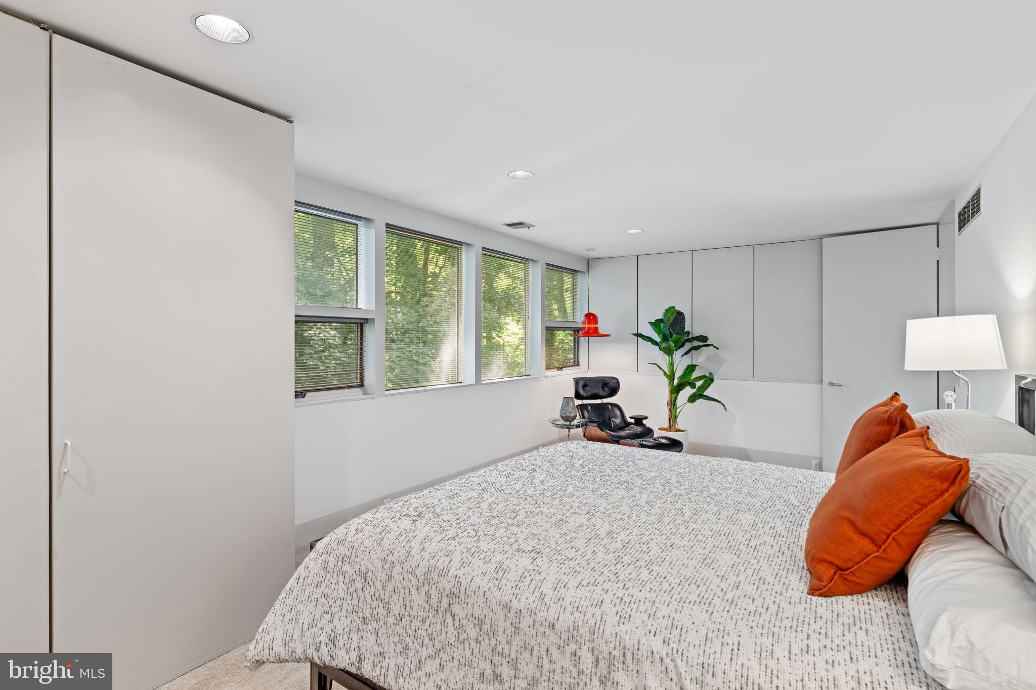 SWARTHMORE - Residential