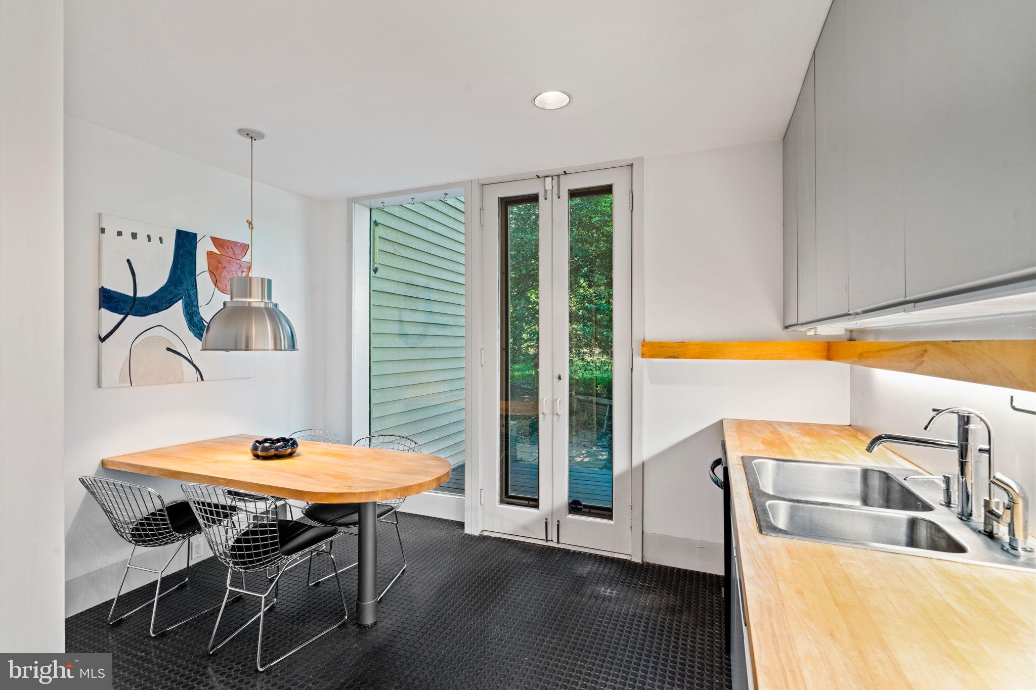 SWARTHMORE - Residential