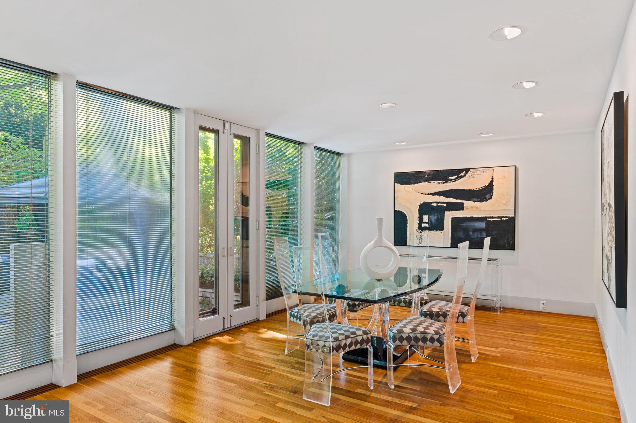 SWARTHMORE - Residential