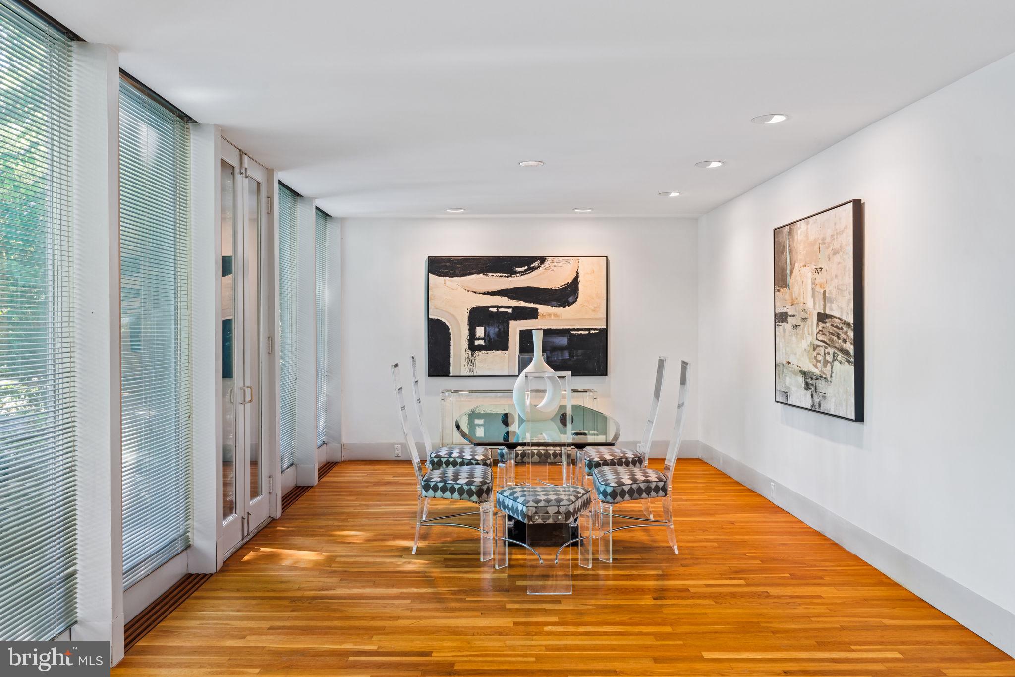 SWARTHMORE - Residential