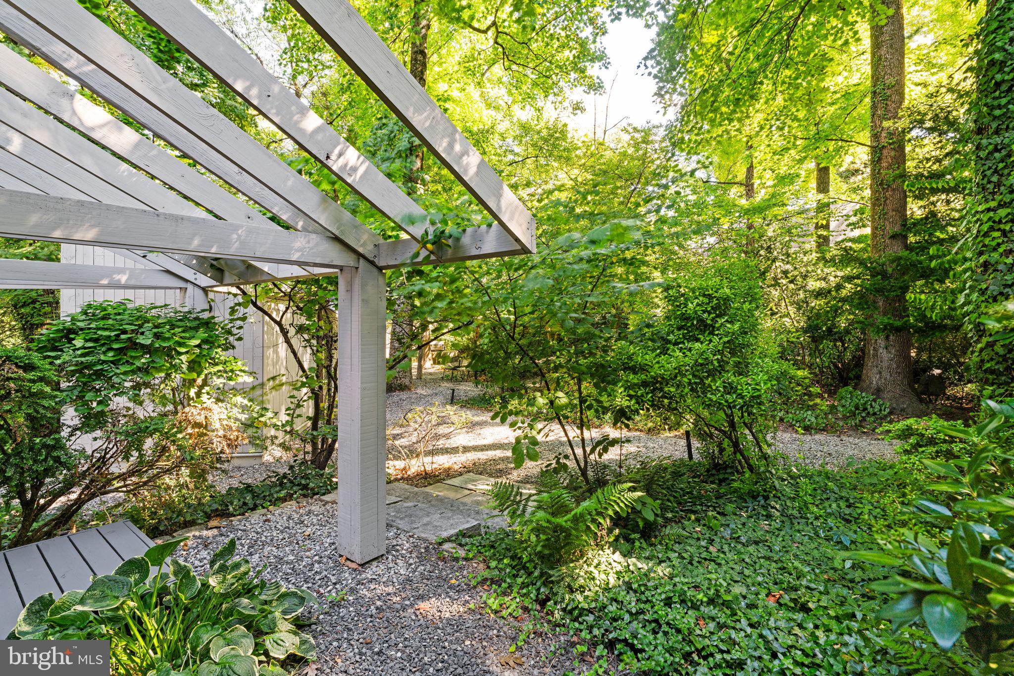 SWARTHMORE - Residential