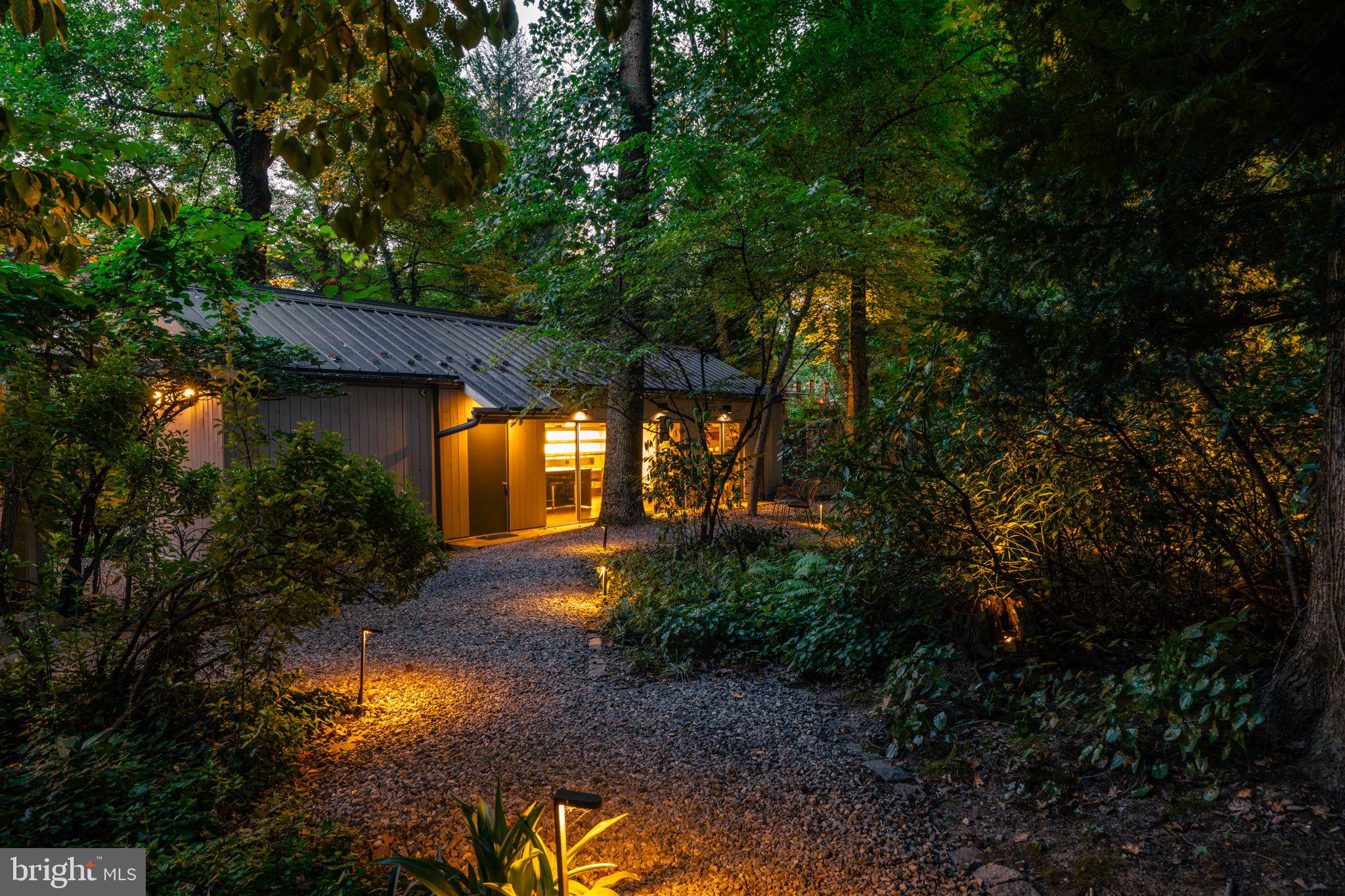 SWARTHMORE - Residential