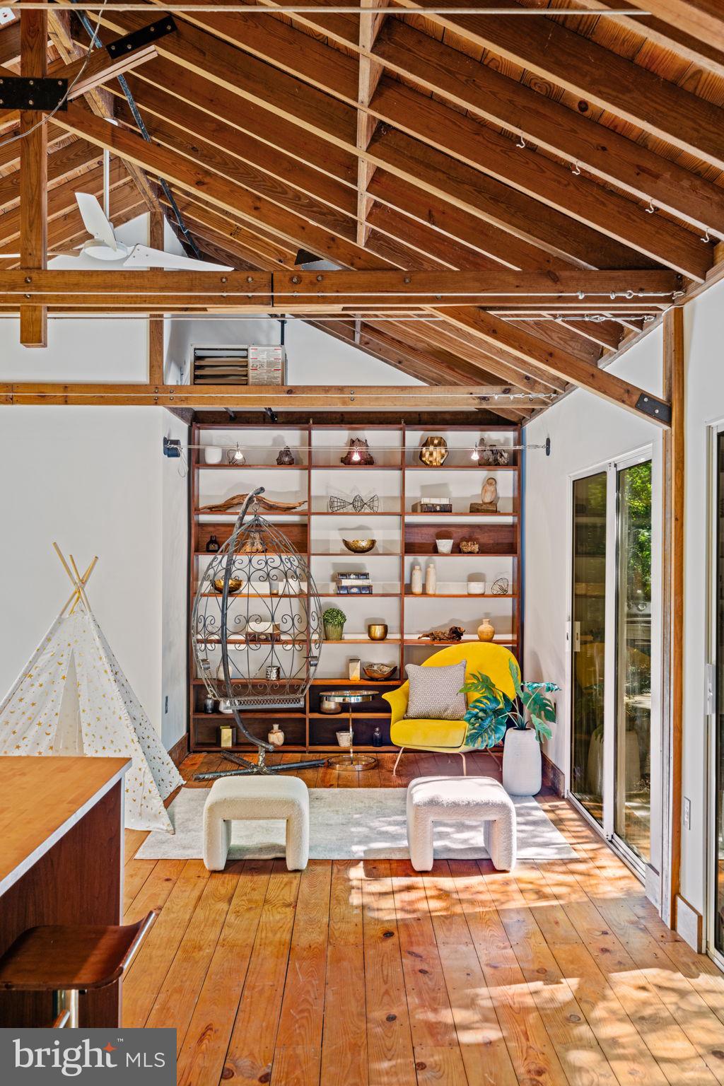 SWARTHMORE - Residential