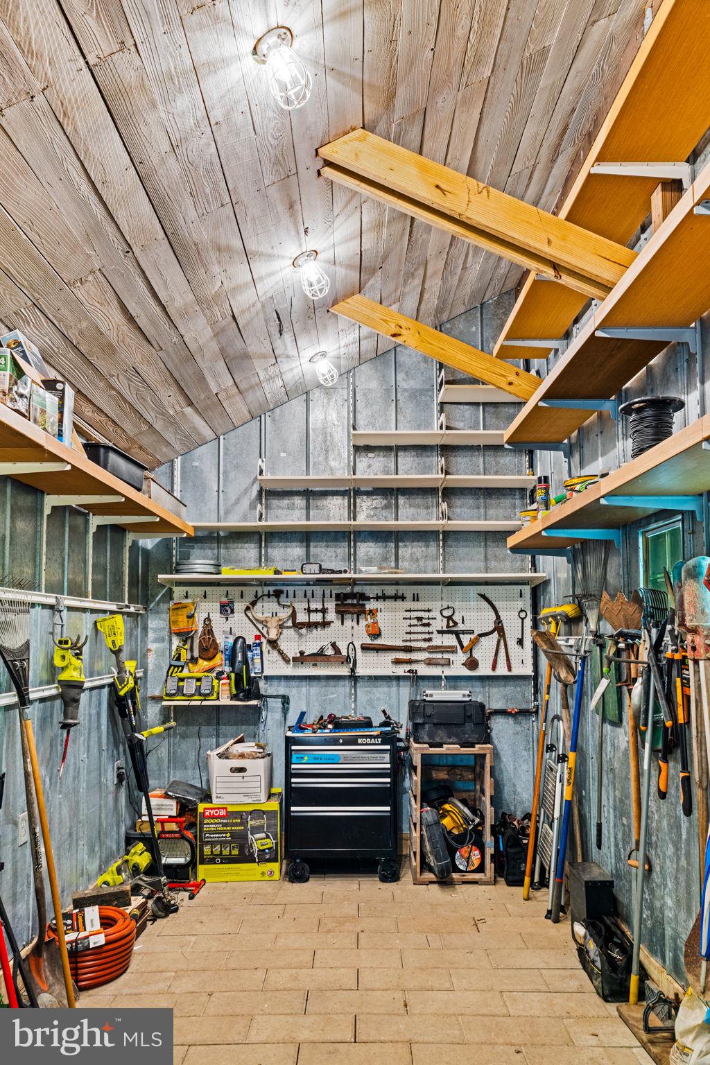 SWARTHMORE - Residential