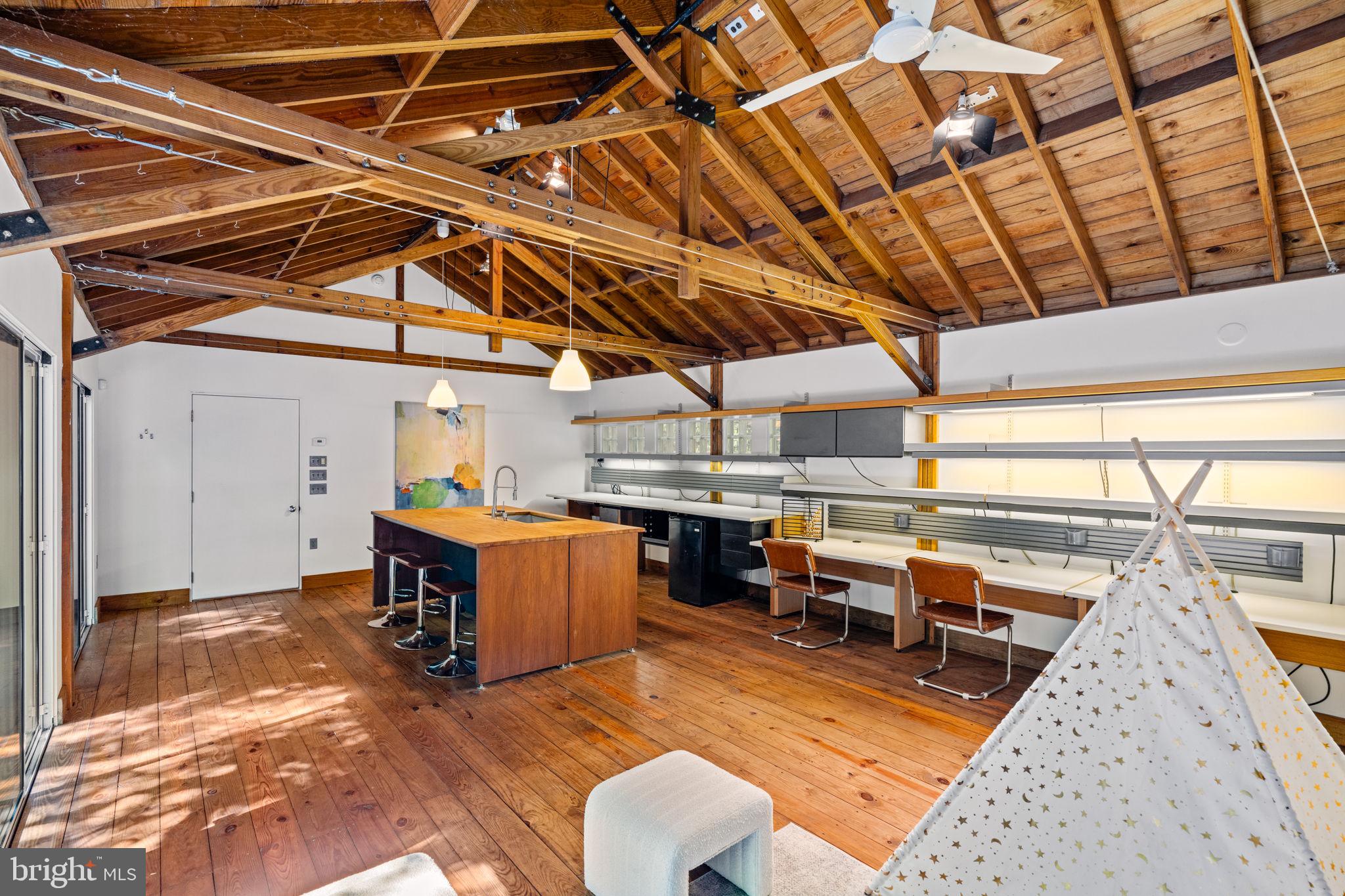 SWARTHMORE - Residential