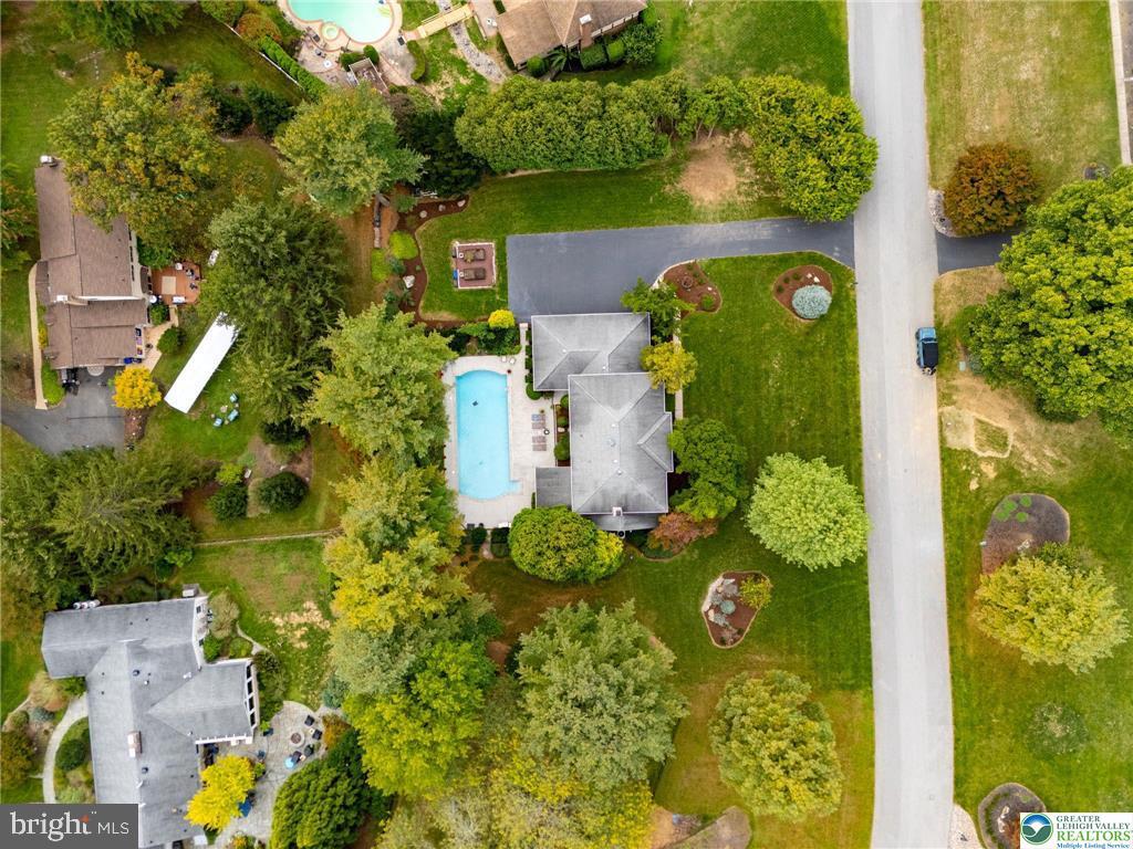 ROBIN HOOD - Residential