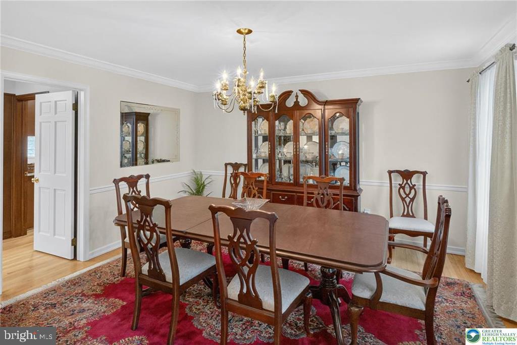 ROBIN HOOD - Residential