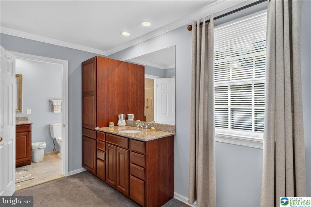 ROBIN HOOD - Residential