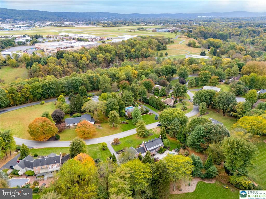 ROBIN HOOD - Residential