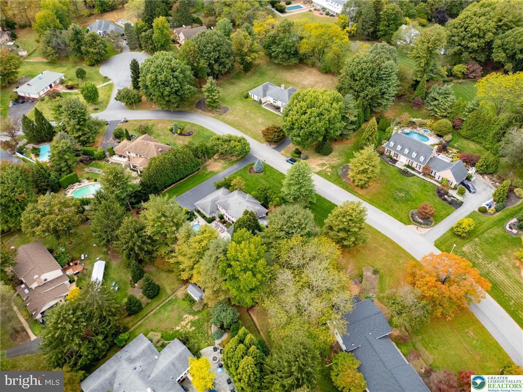 ROBIN HOOD - Residential