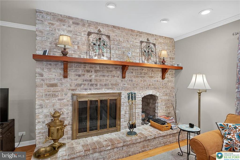 ROBIN HOOD - Residential