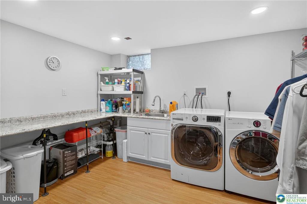 ROBIN HOOD - Residential