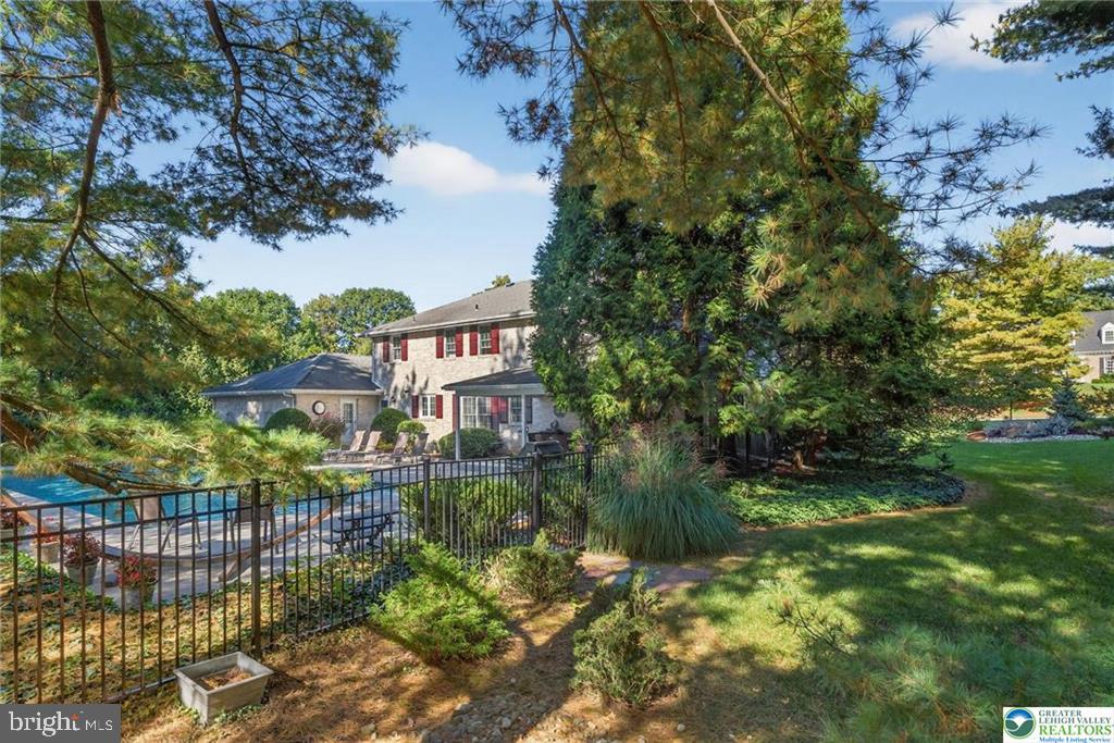 ROBIN HOOD - Residential