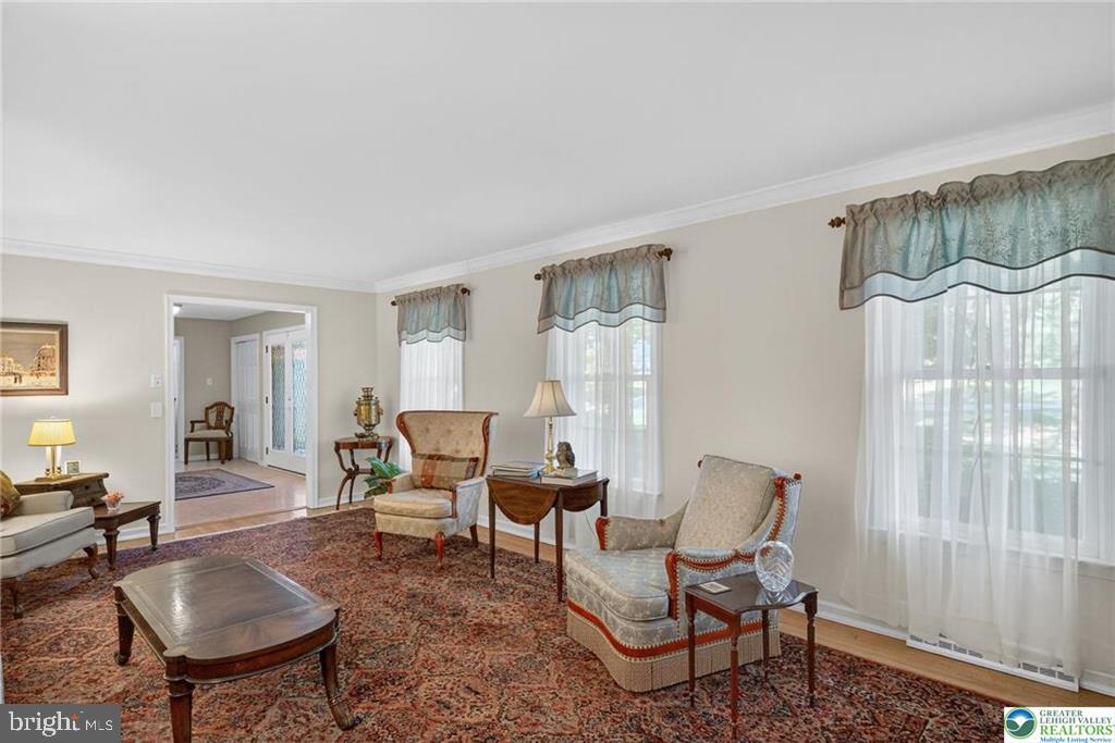 ROBIN HOOD - Residential