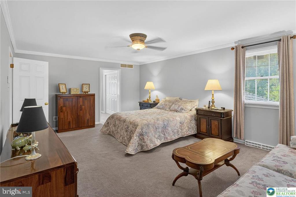 ROBIN HOOD - Residential